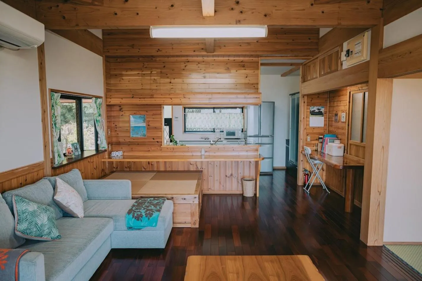 Yakushima Pension Luana House