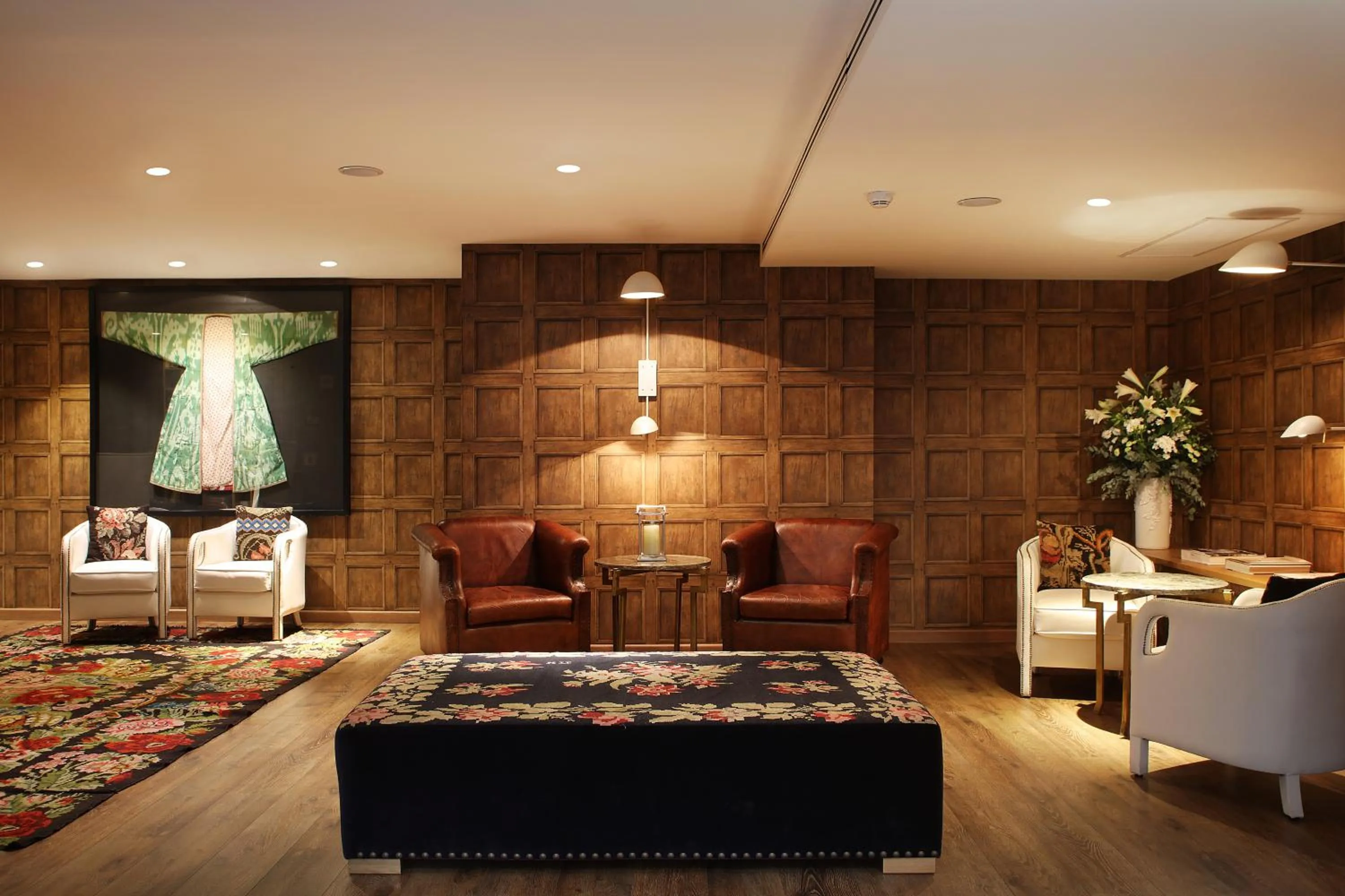 Lounge or bar in Ofelias Hotel 4Sup