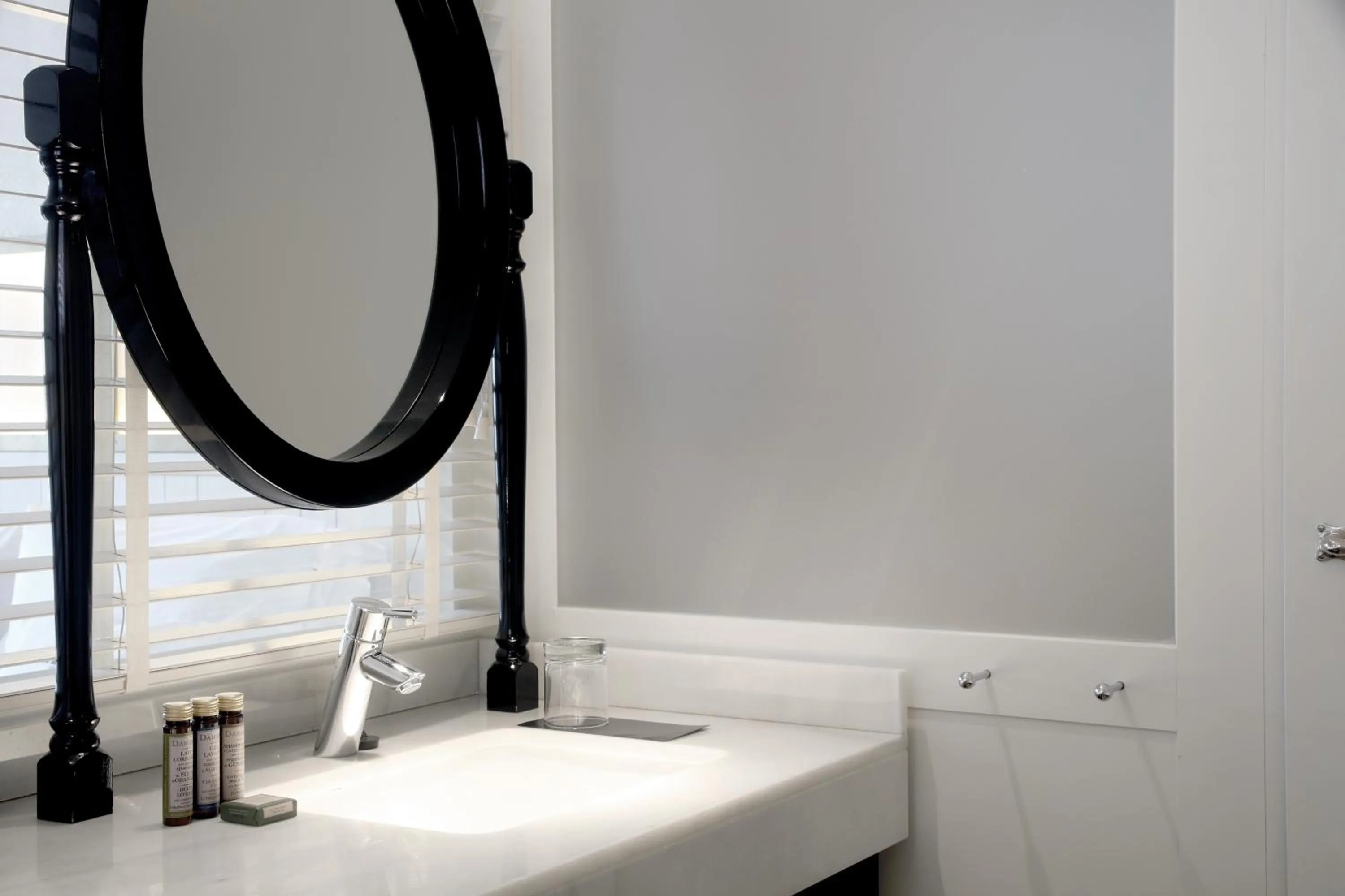 Bathroom in Ofelias Hotel 4Sup