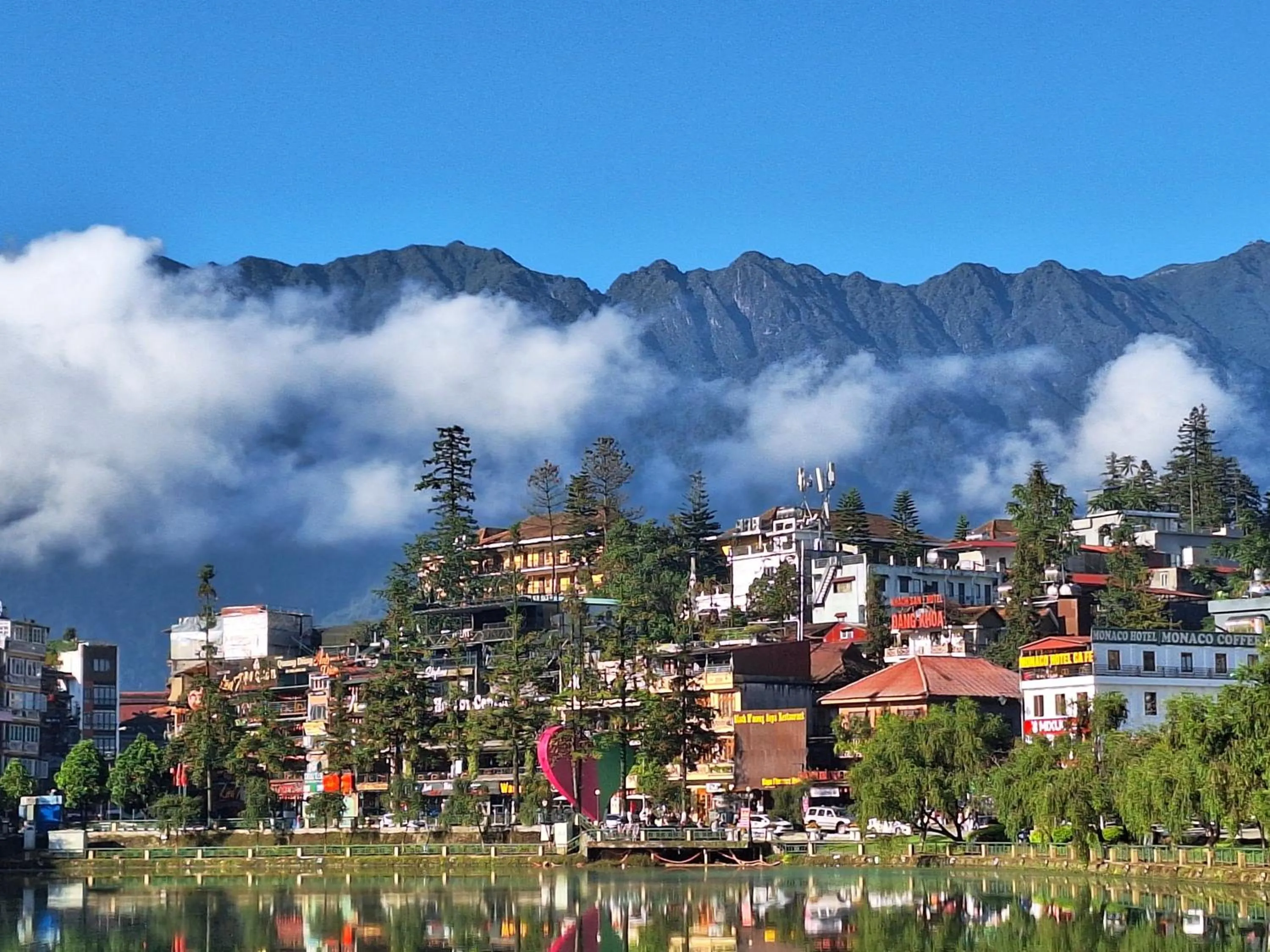 Property building in Sapa Tatu Homestay