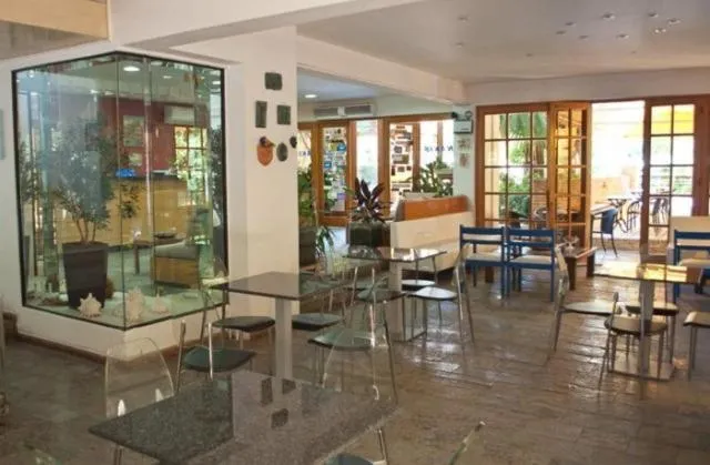 Lounge or bar in Stefanakis Hotel & Apartments