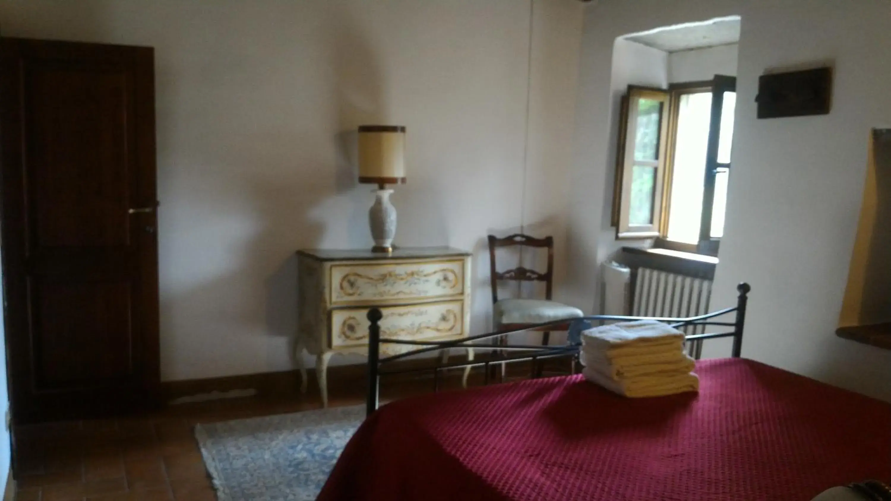 Double Room in Villa La Nussa Double Room in Villa La Nussa