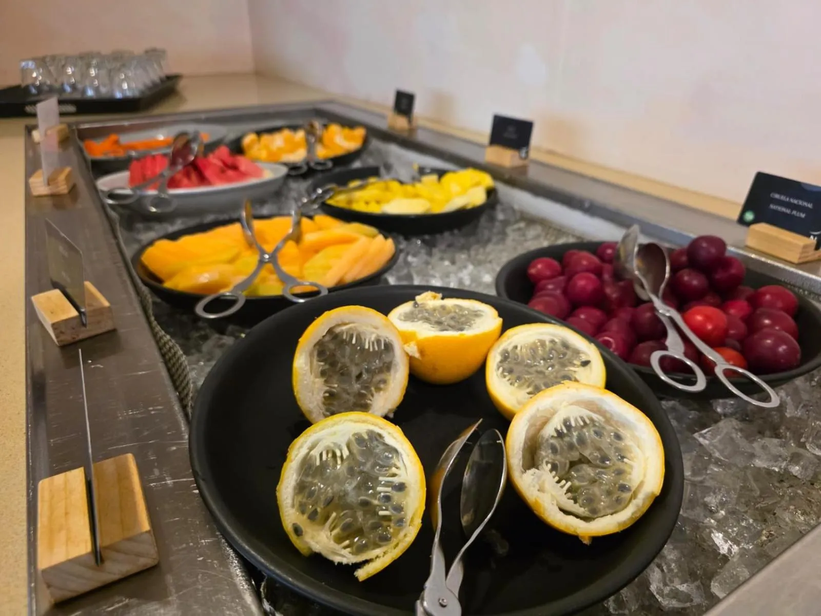 Buffet breakfast in Novotel Bogota Parque 93