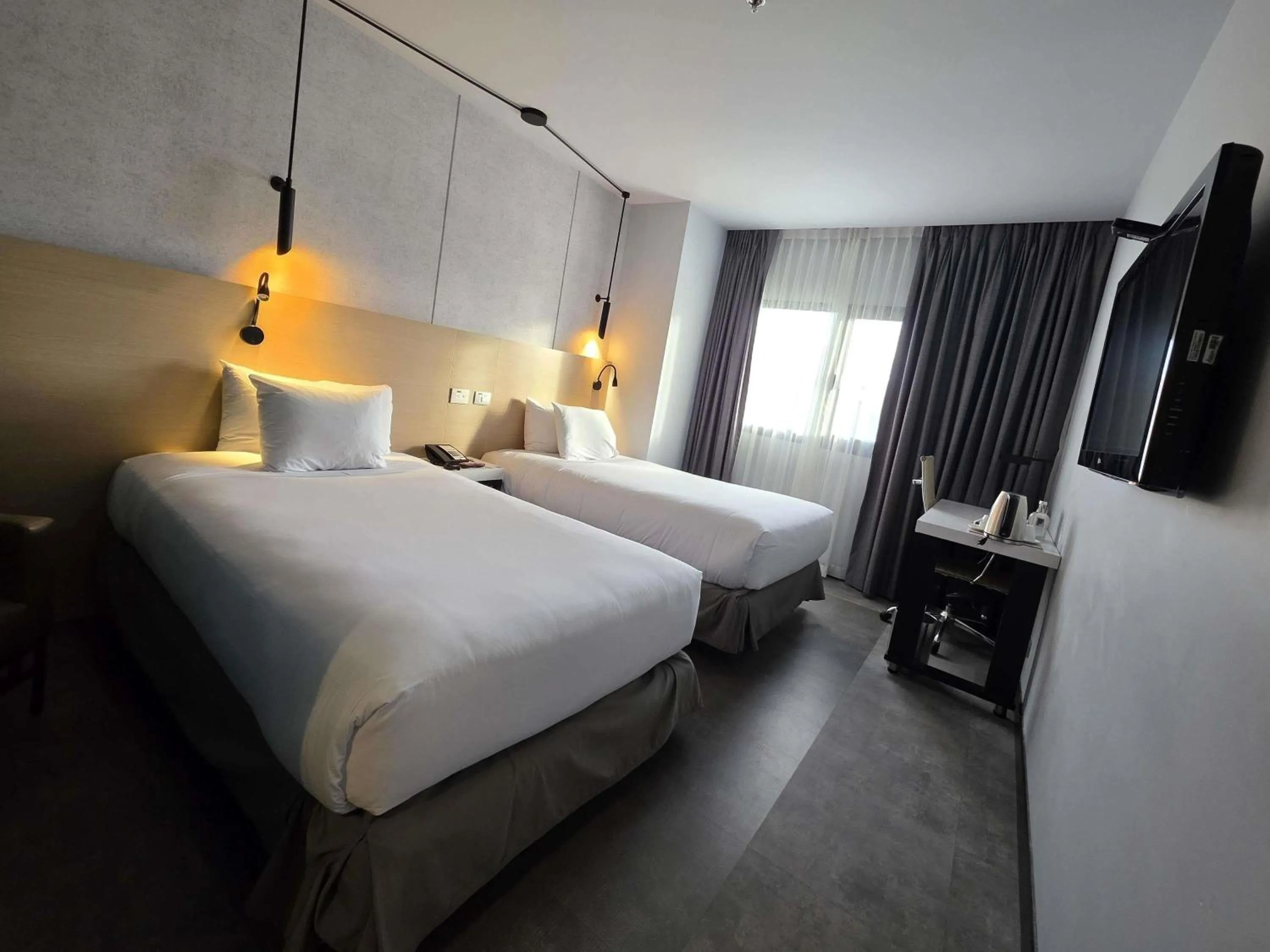 Bedroom, Bed in Novotel Bogota Parque 93