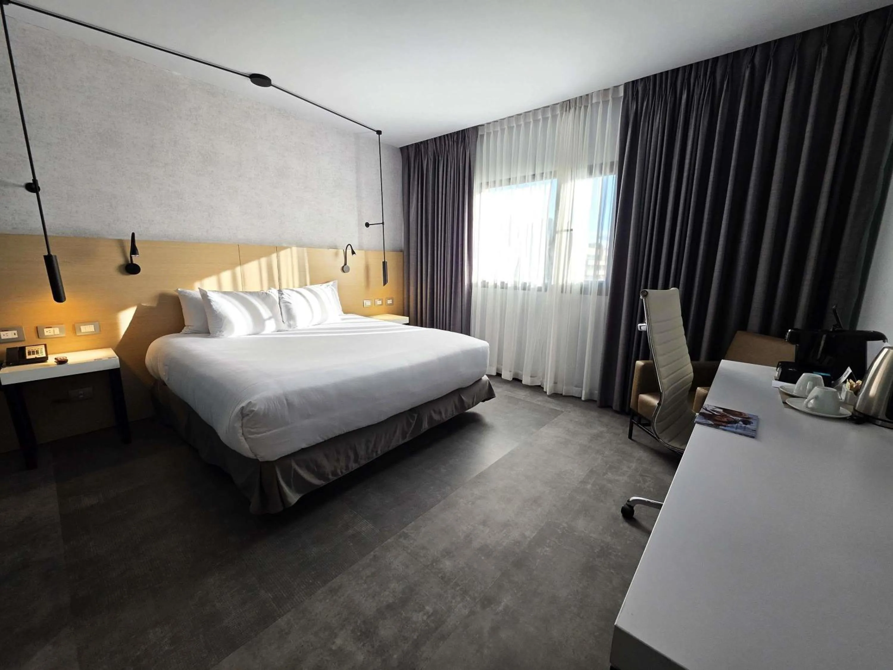 Bedroom, Bed in Novotel Bogota Parque 93