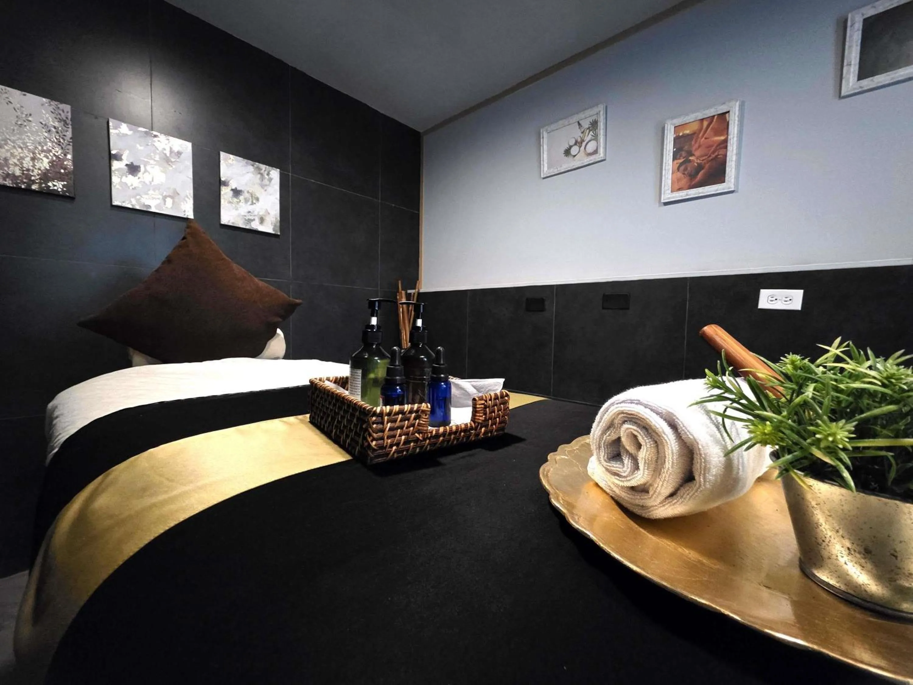 Other, Bed in Novotel Bogota Parque 93