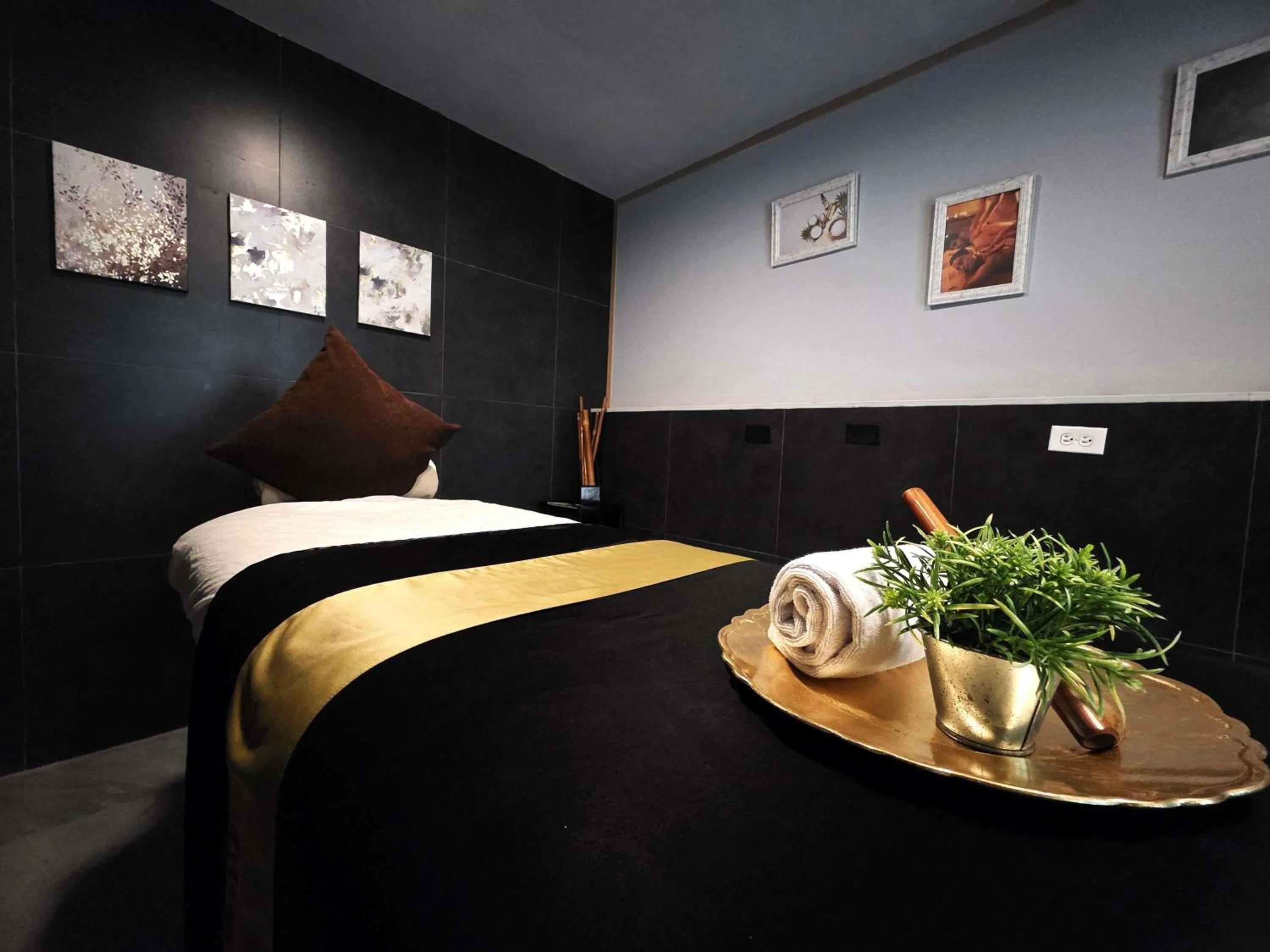 Other, Bed in Novotel Bogota Parque 93