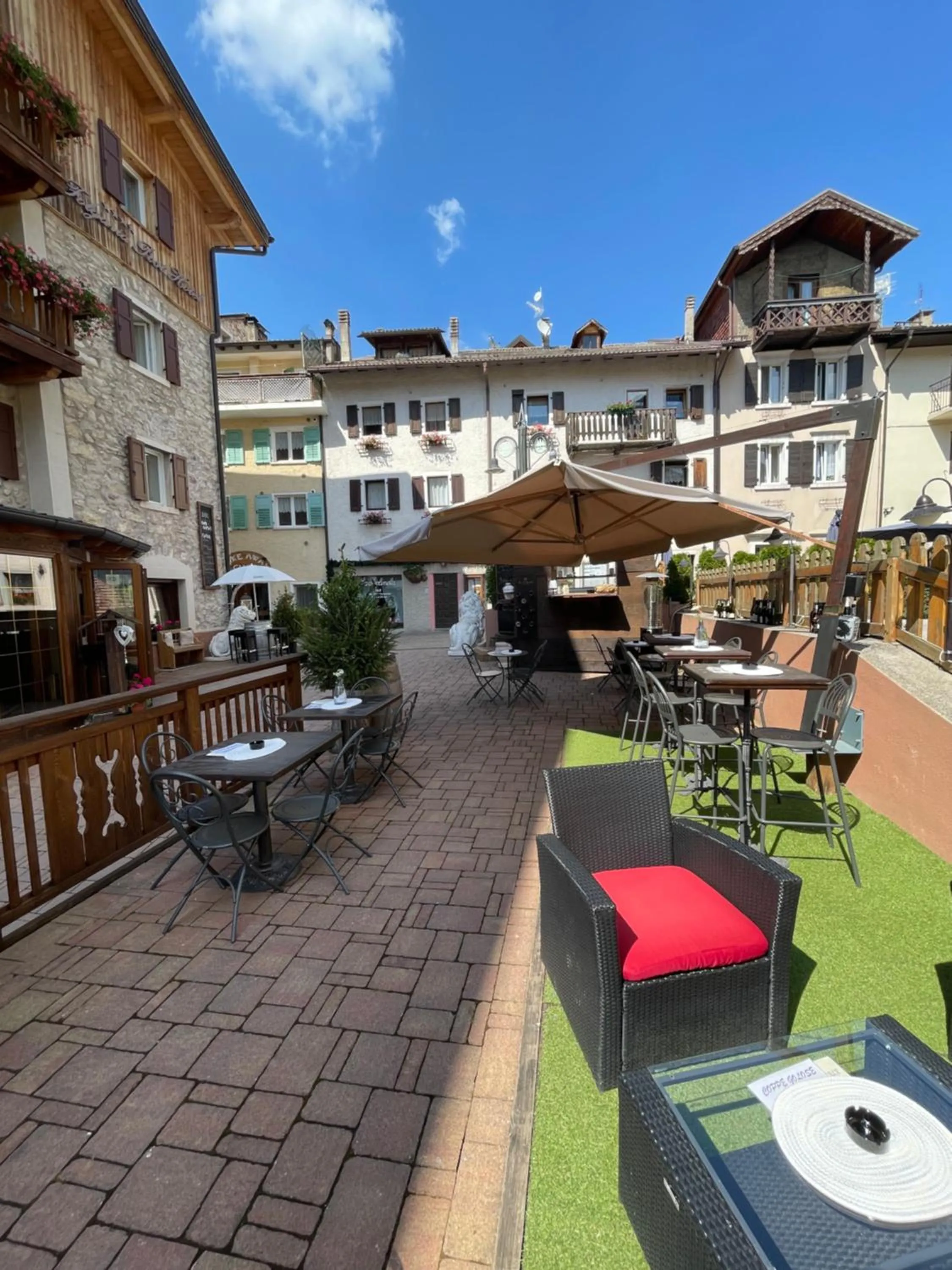 Property building in Folgaria Post Hotel