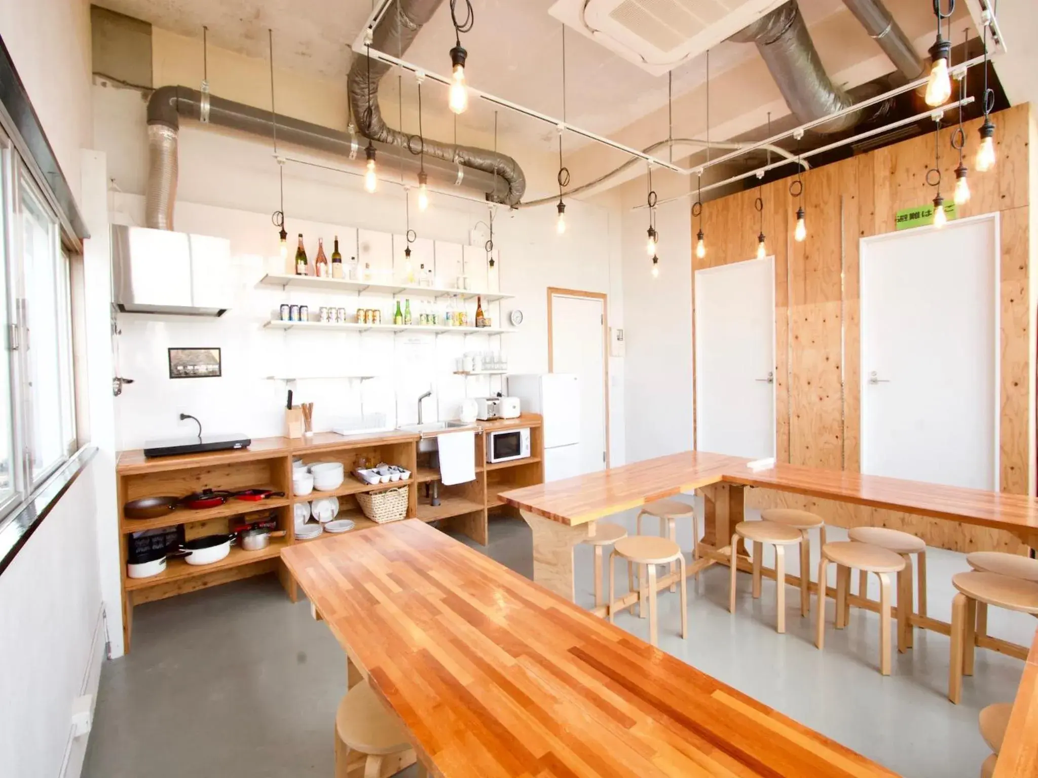 Ishigaki Guesthouse HIVE Ishigaki Guesthouse HIVE