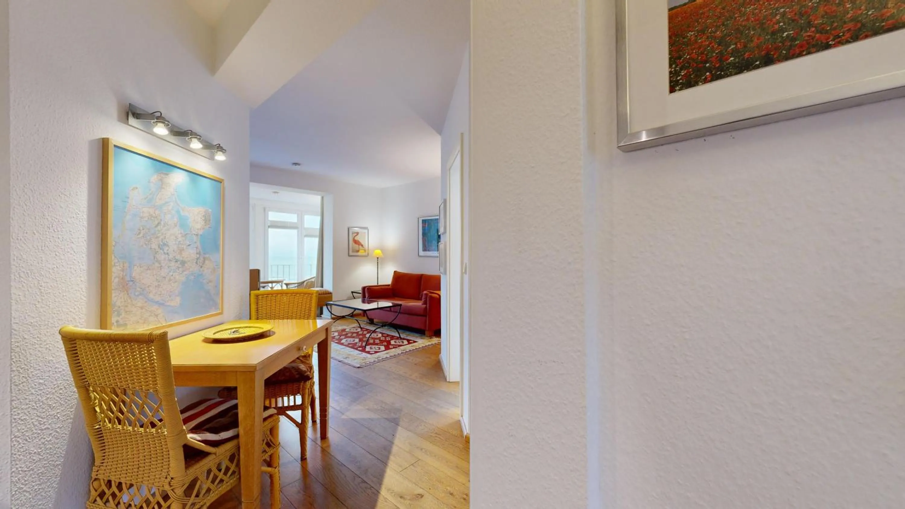 Living room in FeWo direkt am Strand mit Meerblick und Südbalkon, Villa Freia 27, Binz