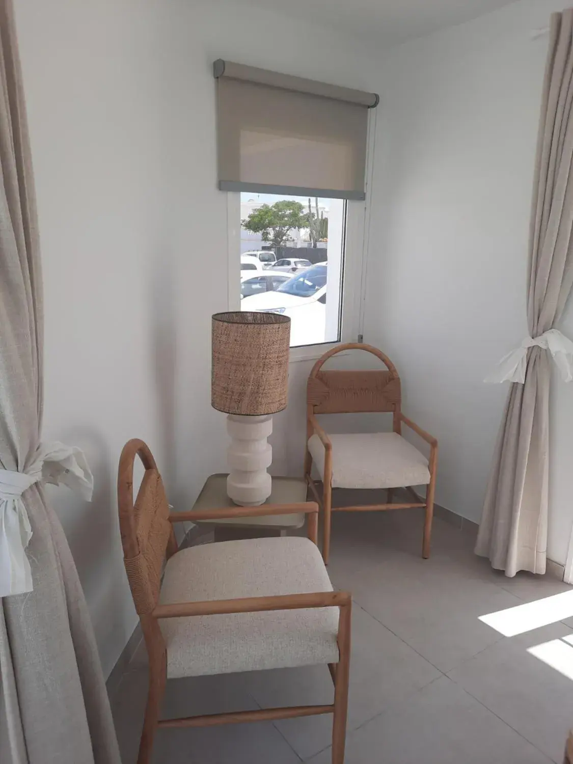 Living room, Bed in Kikere Studios Living room, Bed in Kikere Studios