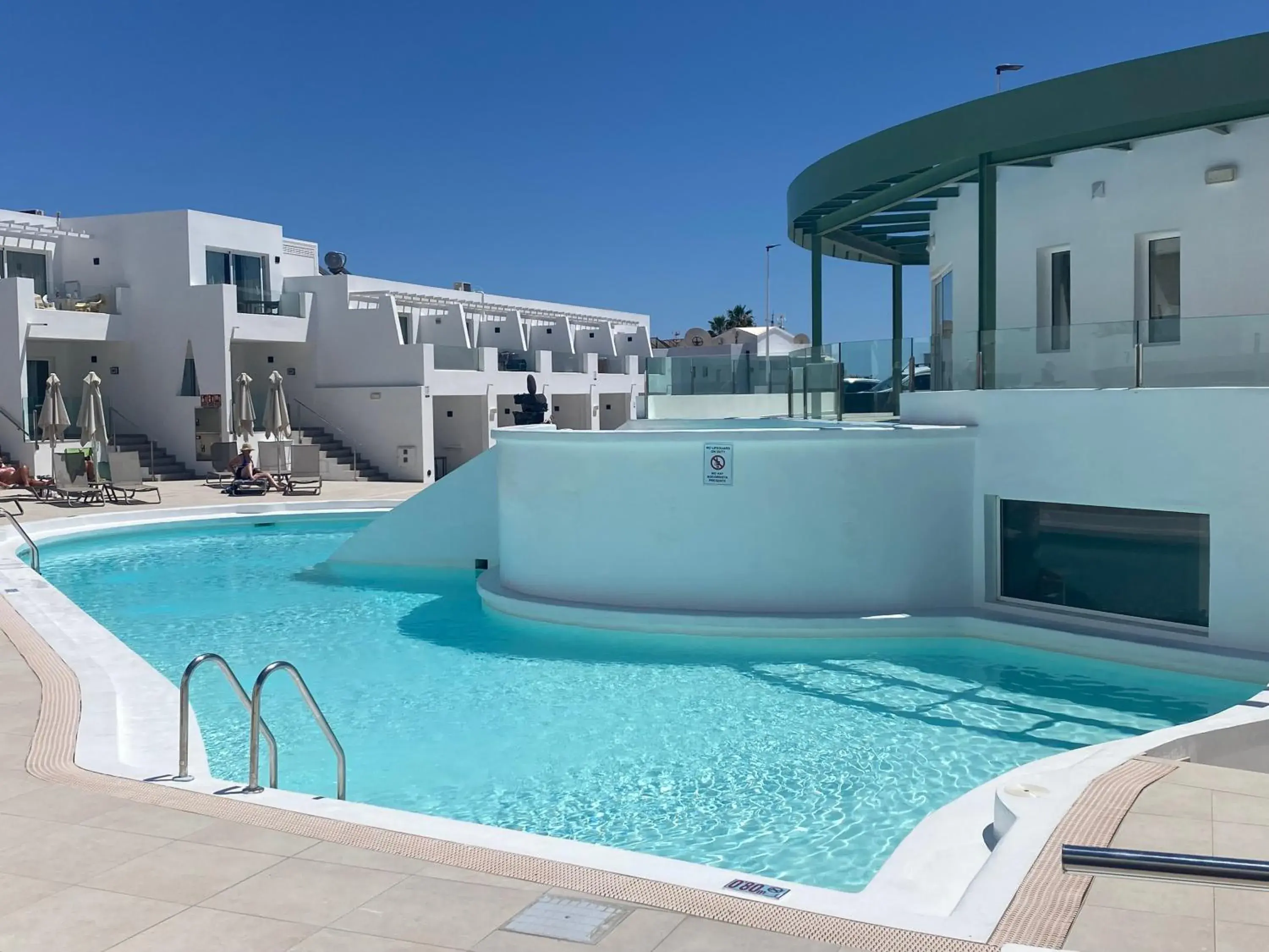 Studio with Pool View - single occupancy in Kikere Studios Studio with Pool View - single occupancy in Kikere Studios