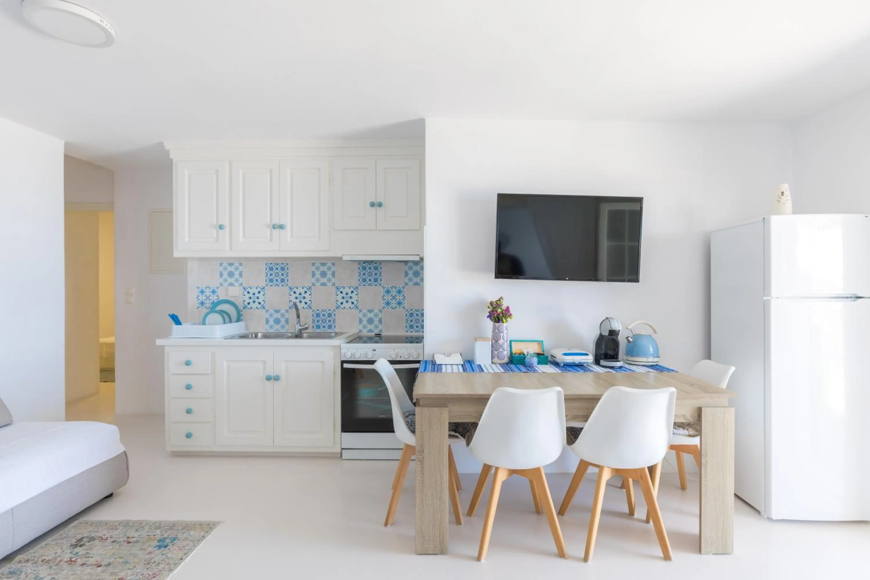 kitchen in Sugar Blue