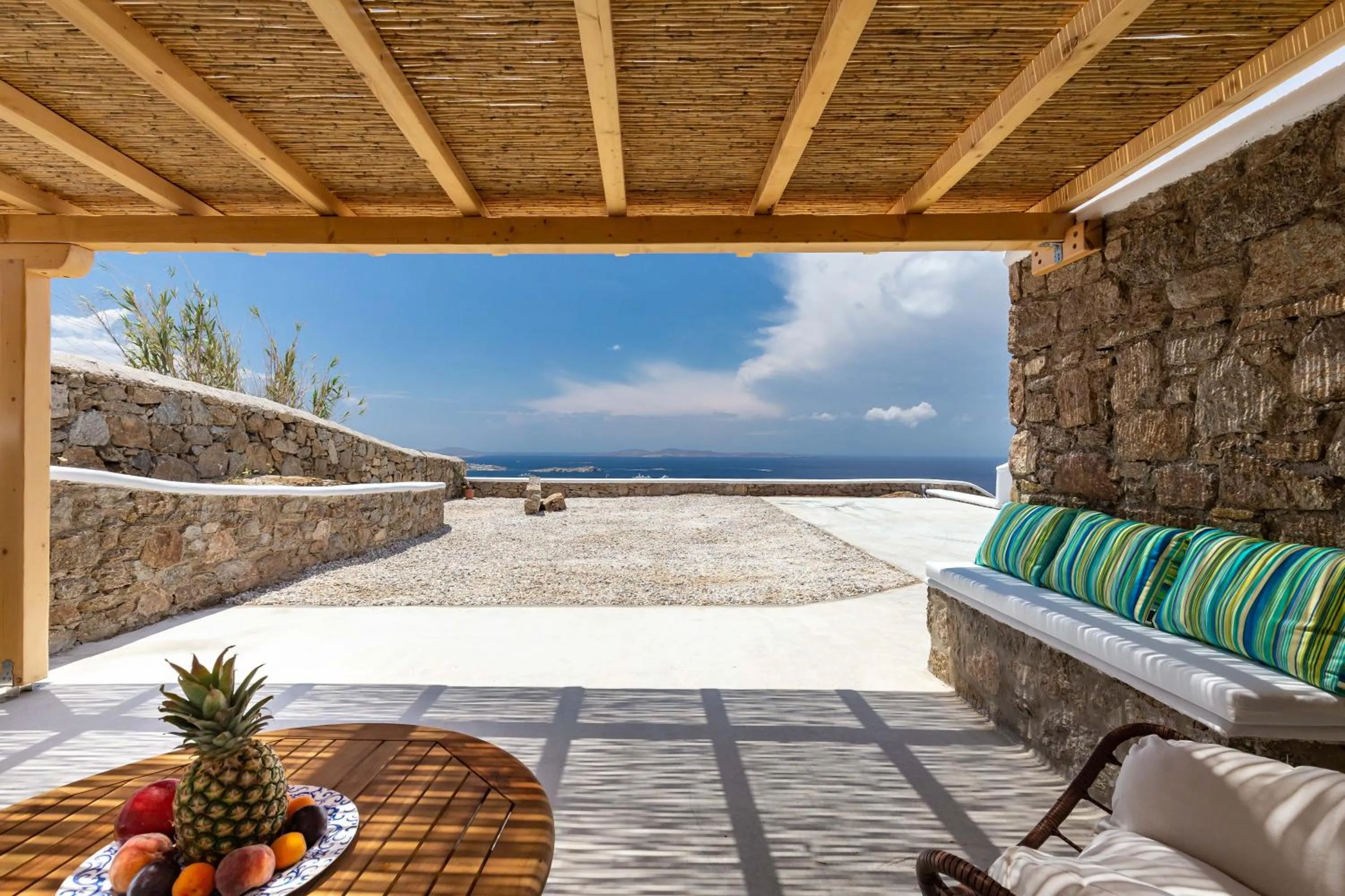 Sea view in Sugar Blue