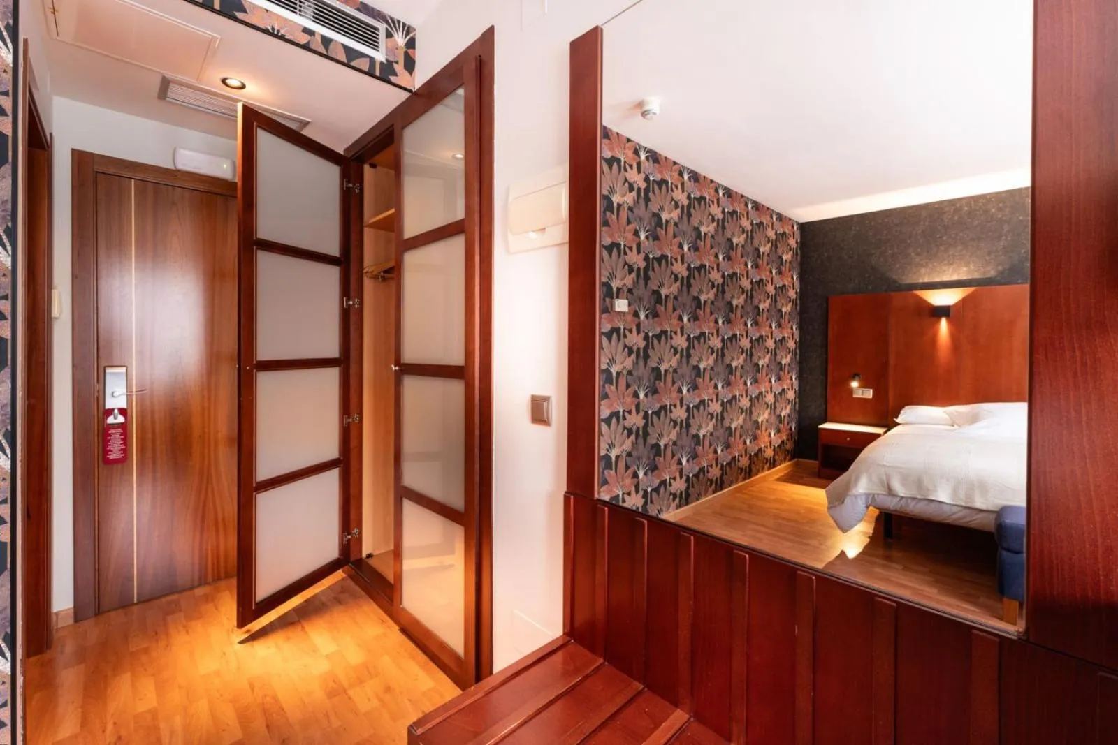 Bed in Hotel Doña Urraca