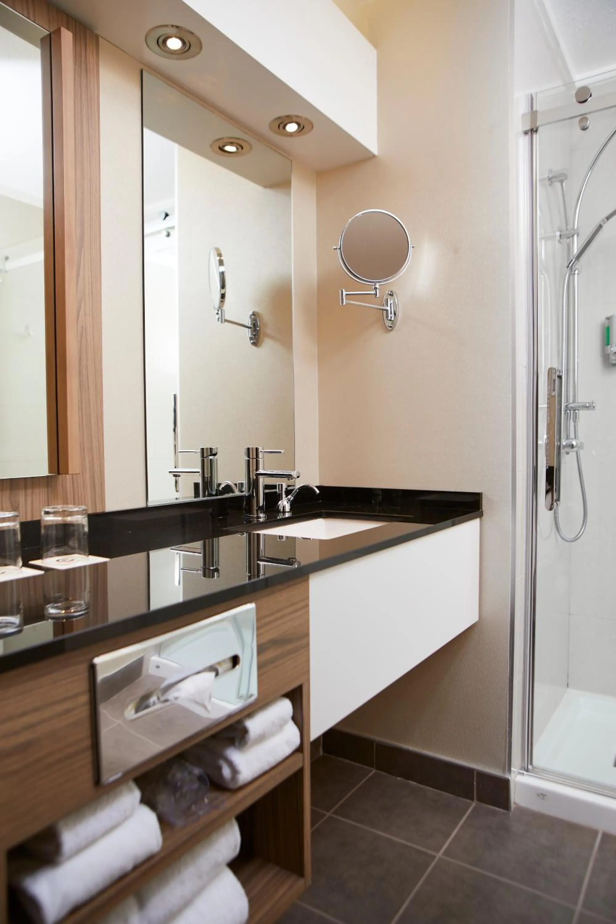 Bathroom in Hôtel Cofortel