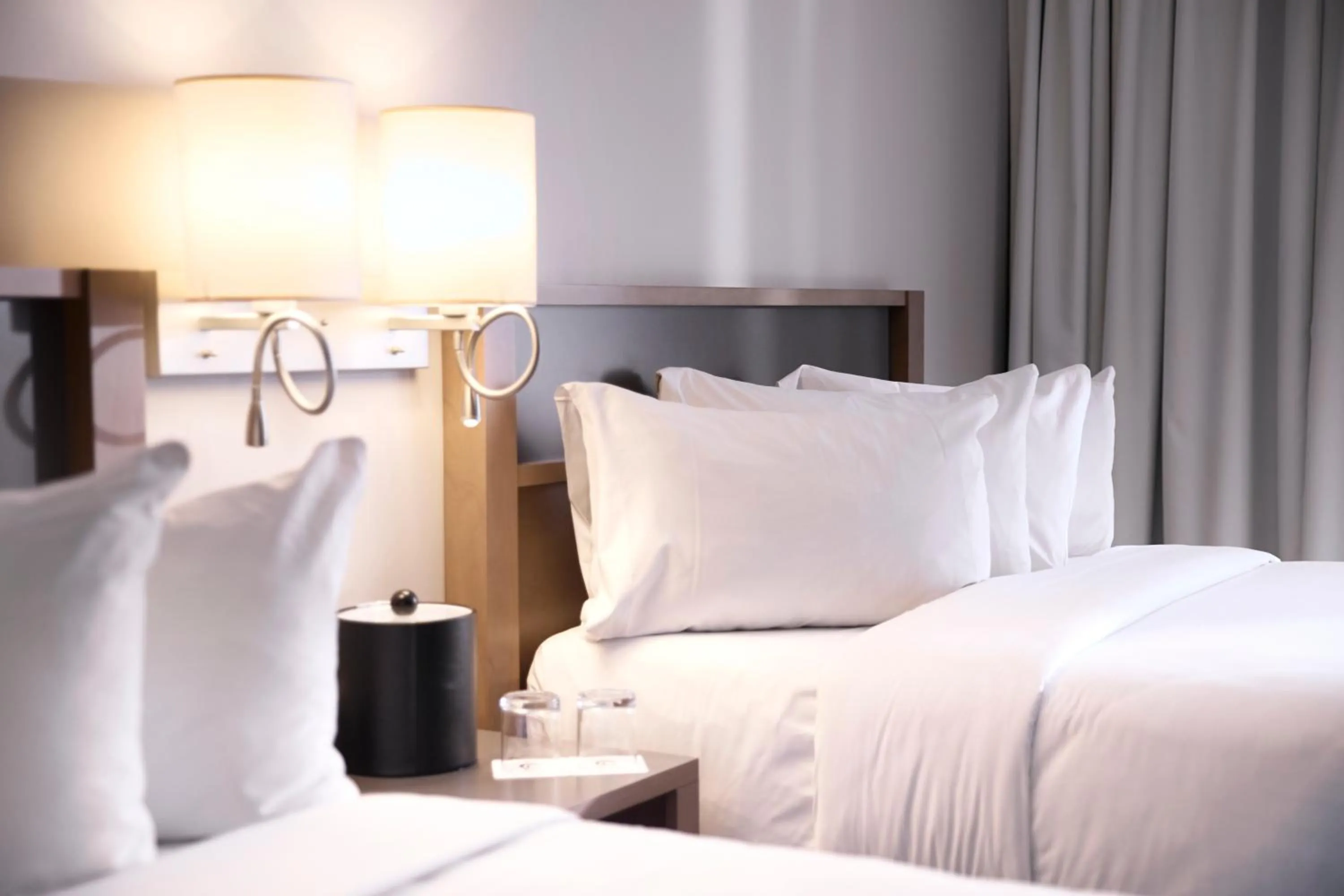 Bed in Hôtel Cofortel