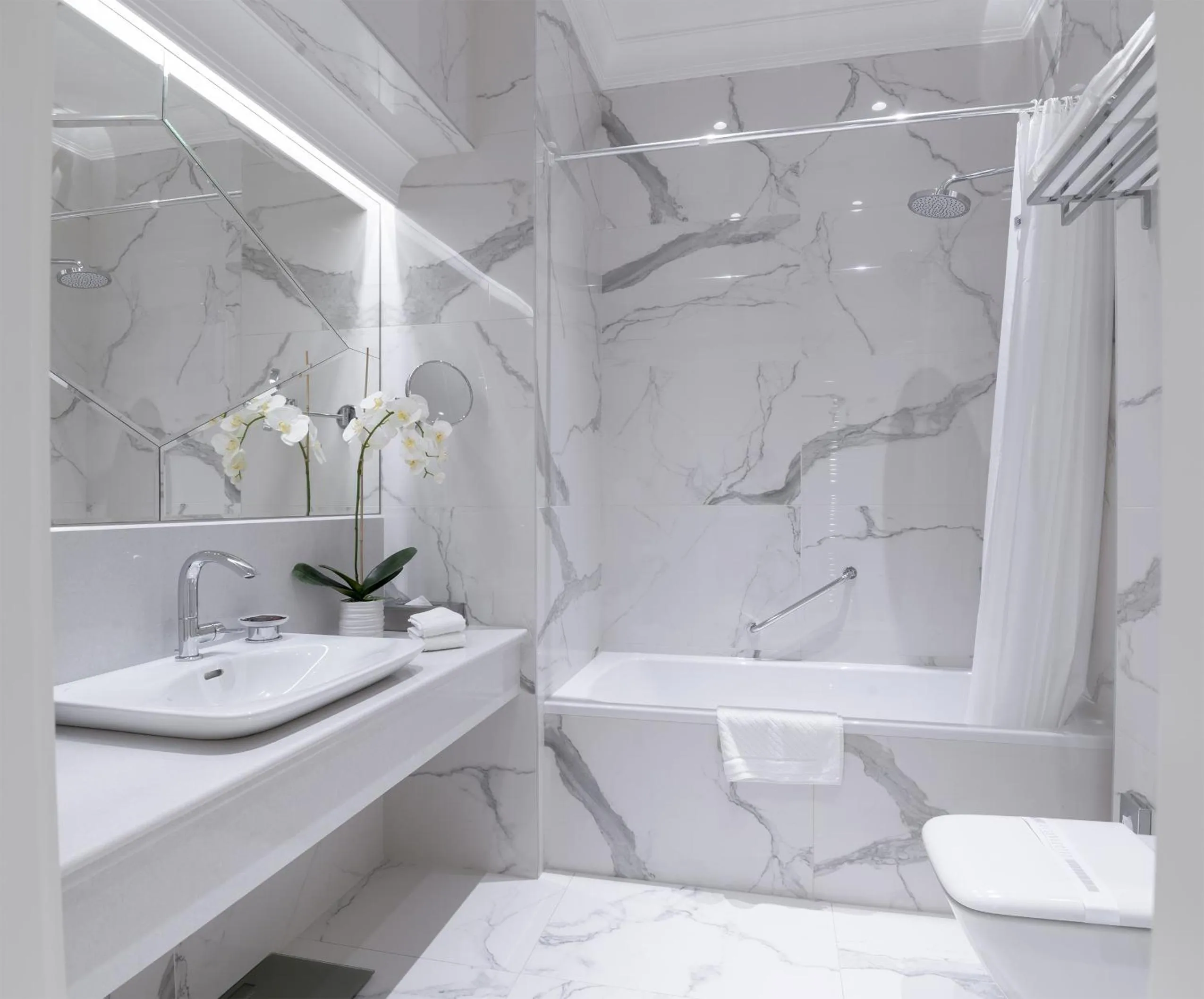 Bathroom in Boutique Hotel Corso