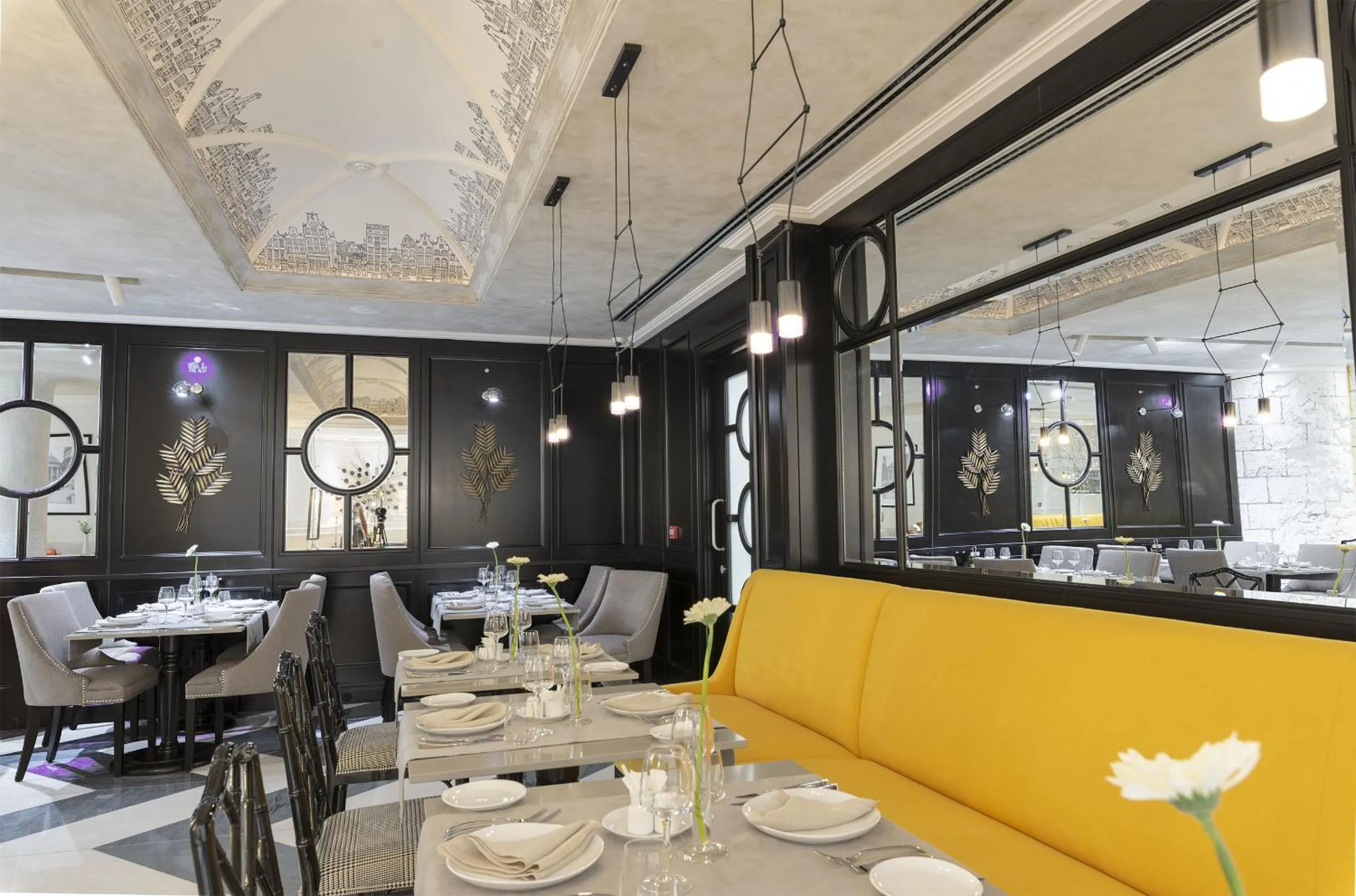 Restaurant/places to eat in Boutique Hotel Corso