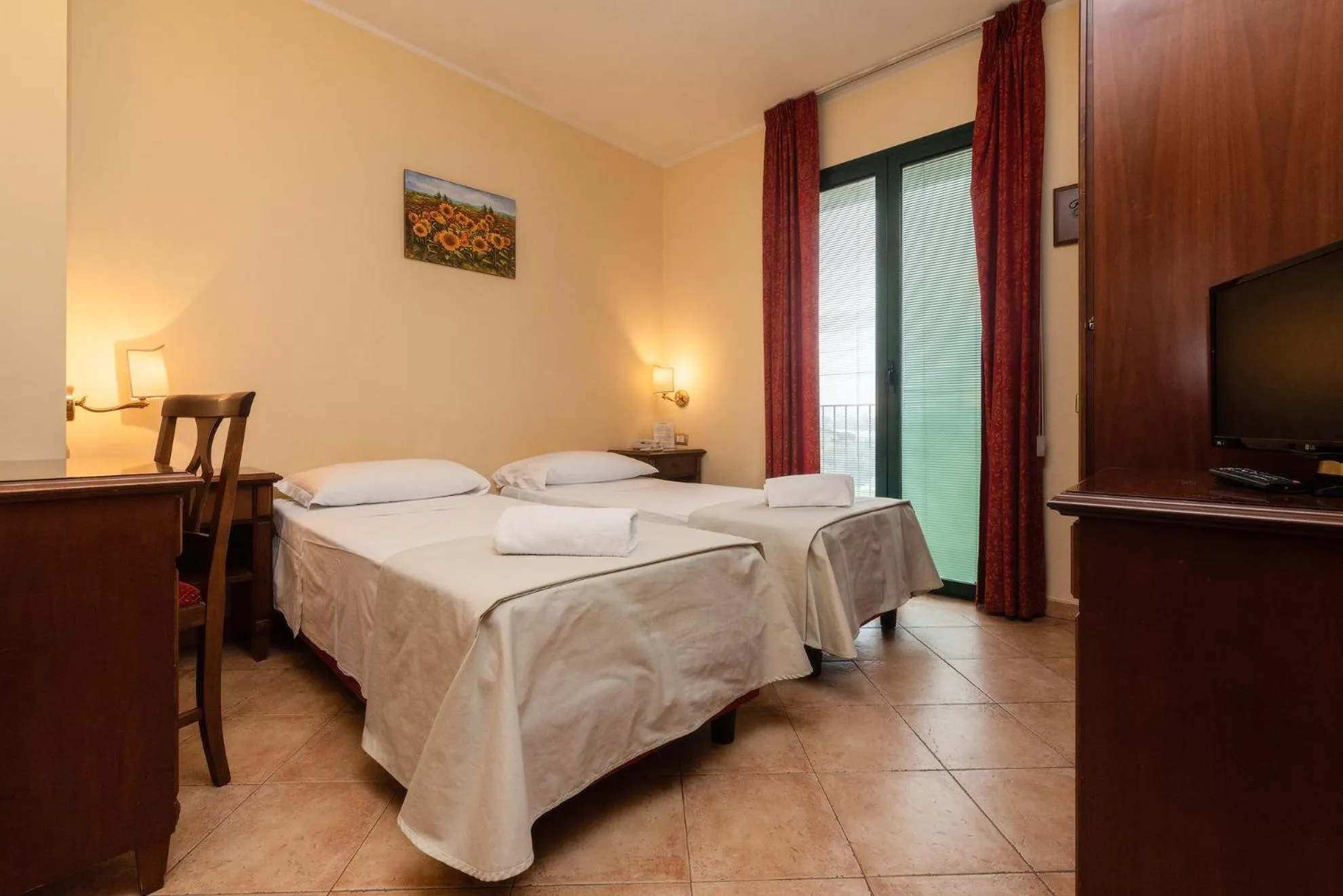 Photo of the whole room, Bed in Casa Betania