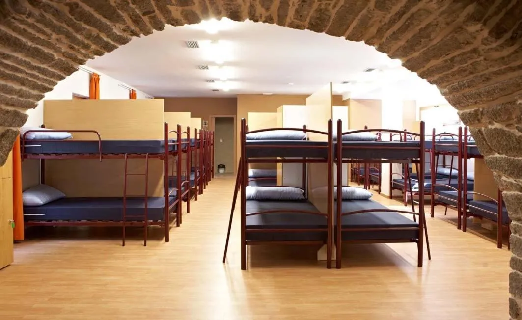 Bed in Albergue Monasterio de La Magdalena