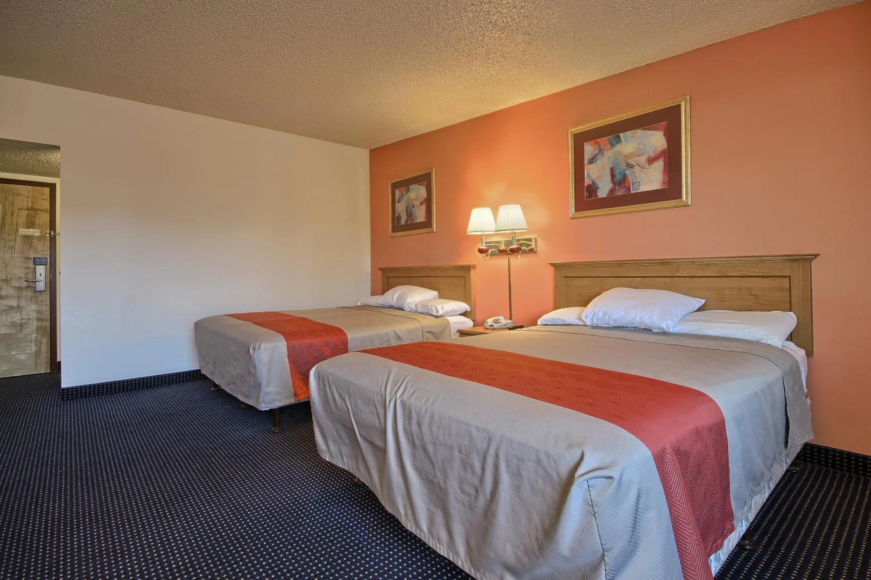 Bedroom in Motel 6-Merced, CA