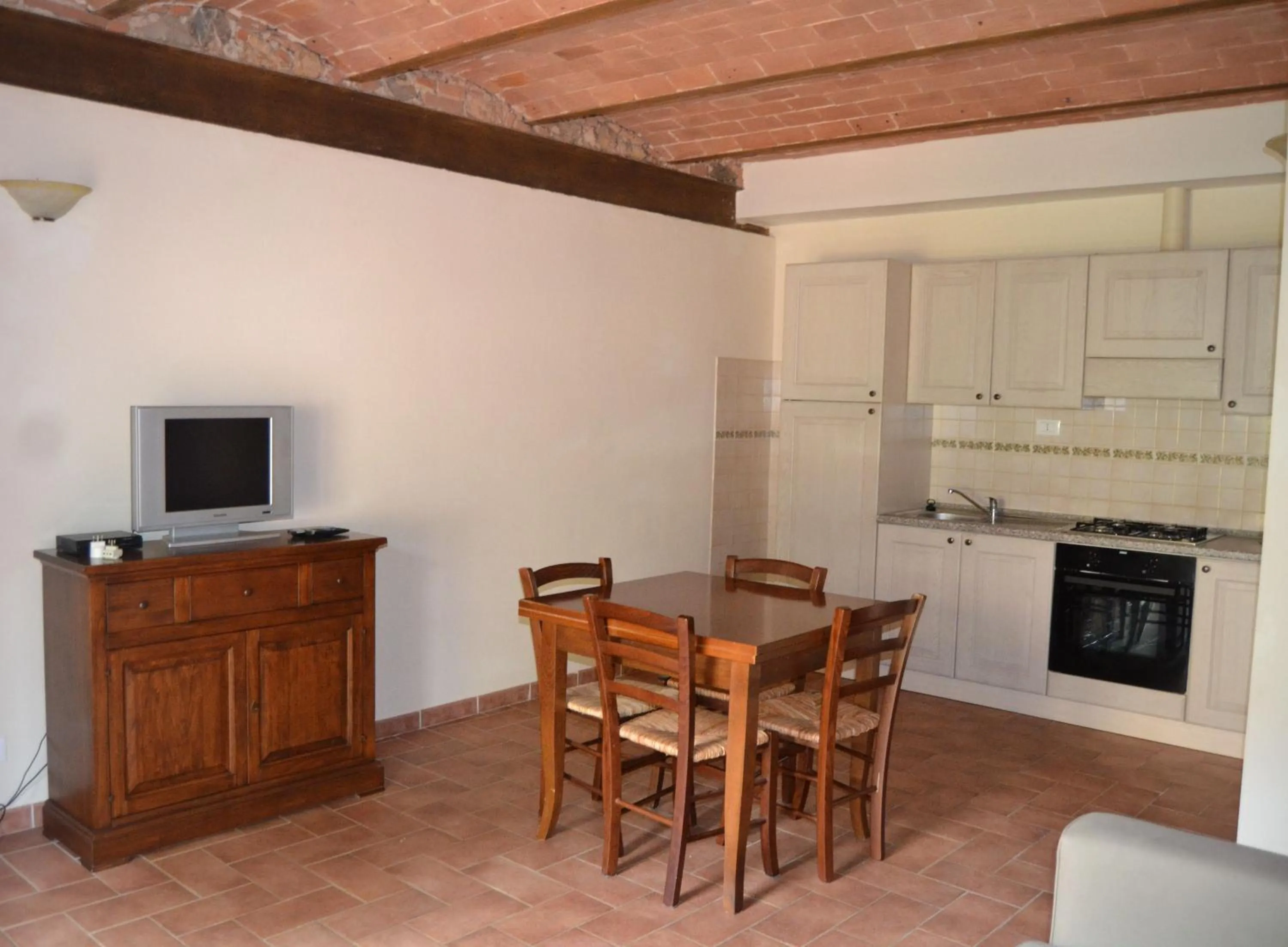 Dining area in Antico Borgo Casalappi