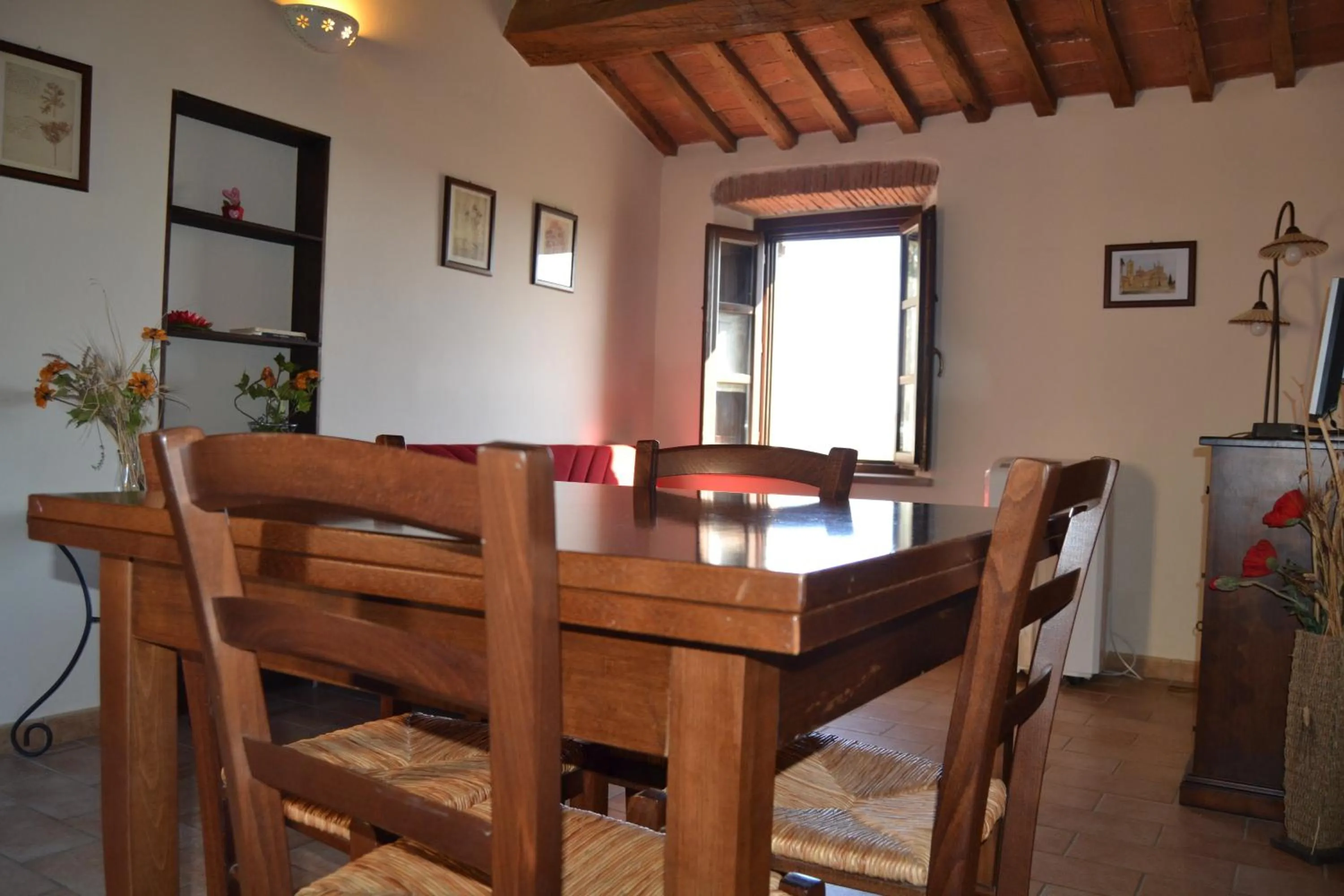 Dining area in Antico Borgo Casalappi