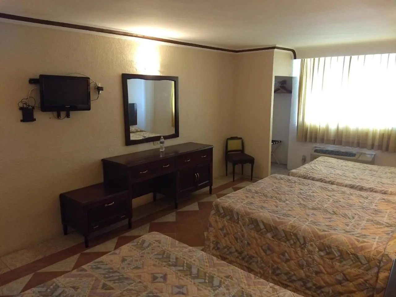 Bed in Hotel Acuario de Veracruz