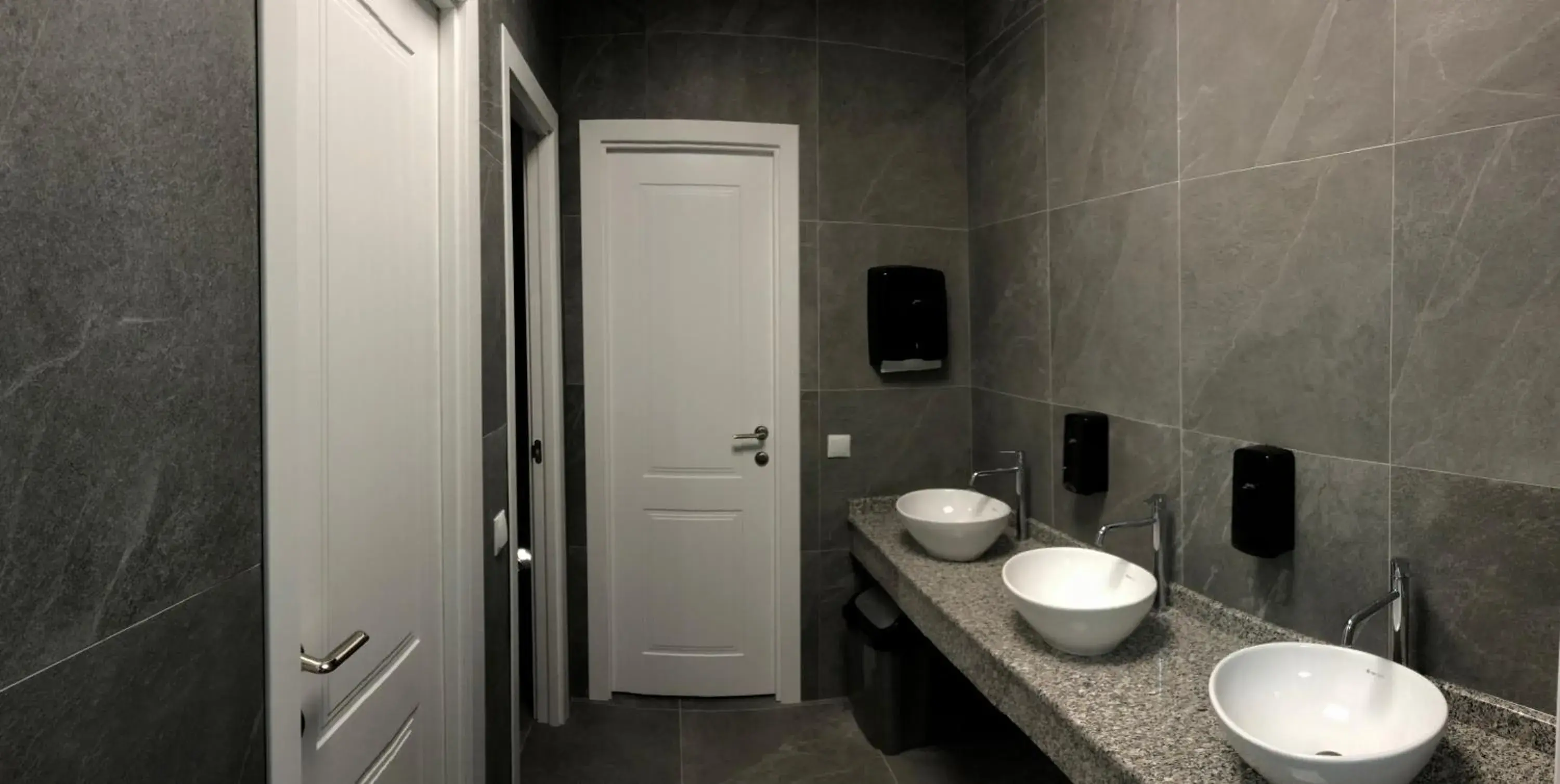 Standard Triple Room in Hostel City Center Standard Triple Room in Hostel City Center