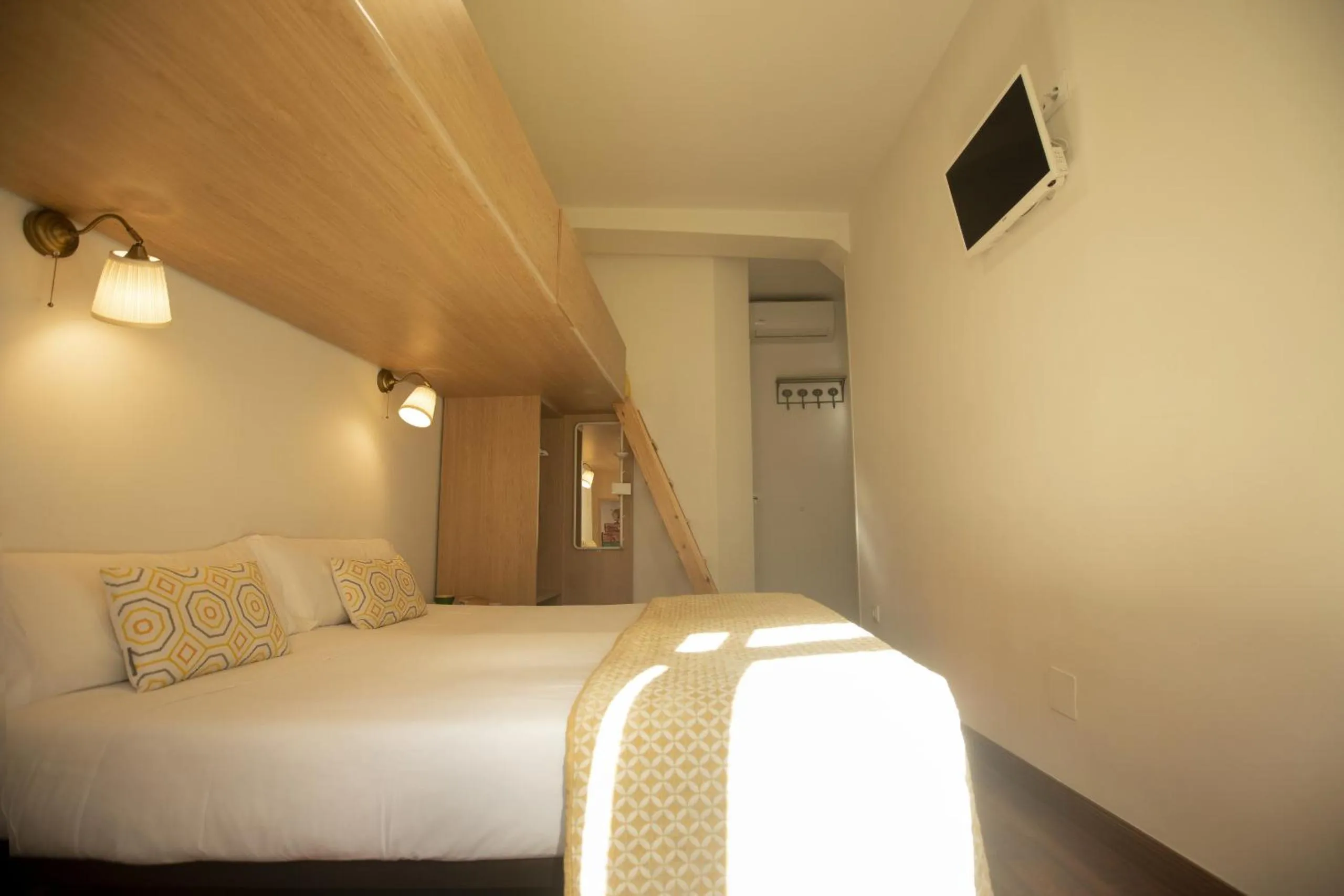 Bedroom, Bed in Alojamientos Cantíber