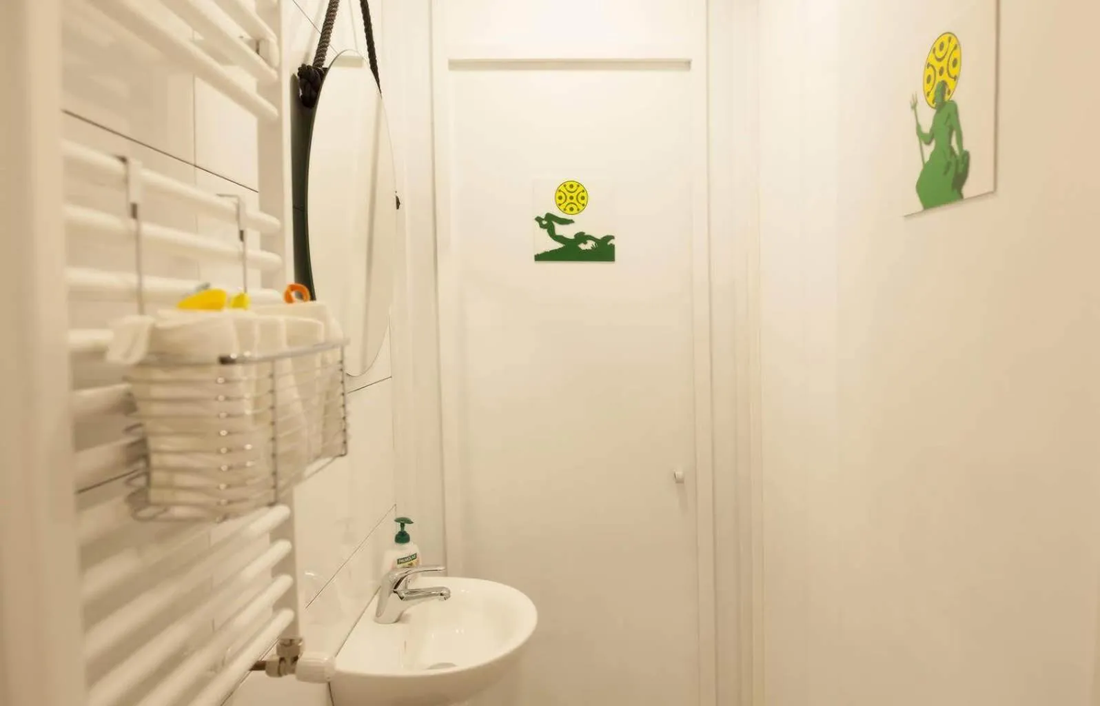 Bathroom in Alojamientos Cantíber