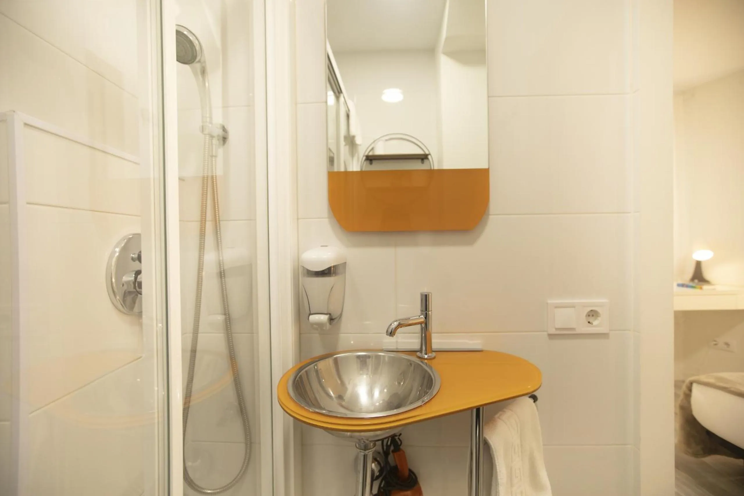 Bathroom in Alojamientos Cantíber