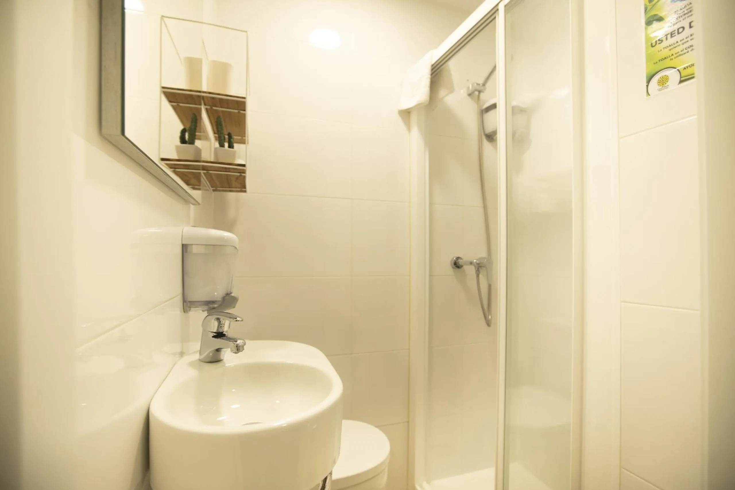 Bathroom in Alojamientos Cantíber