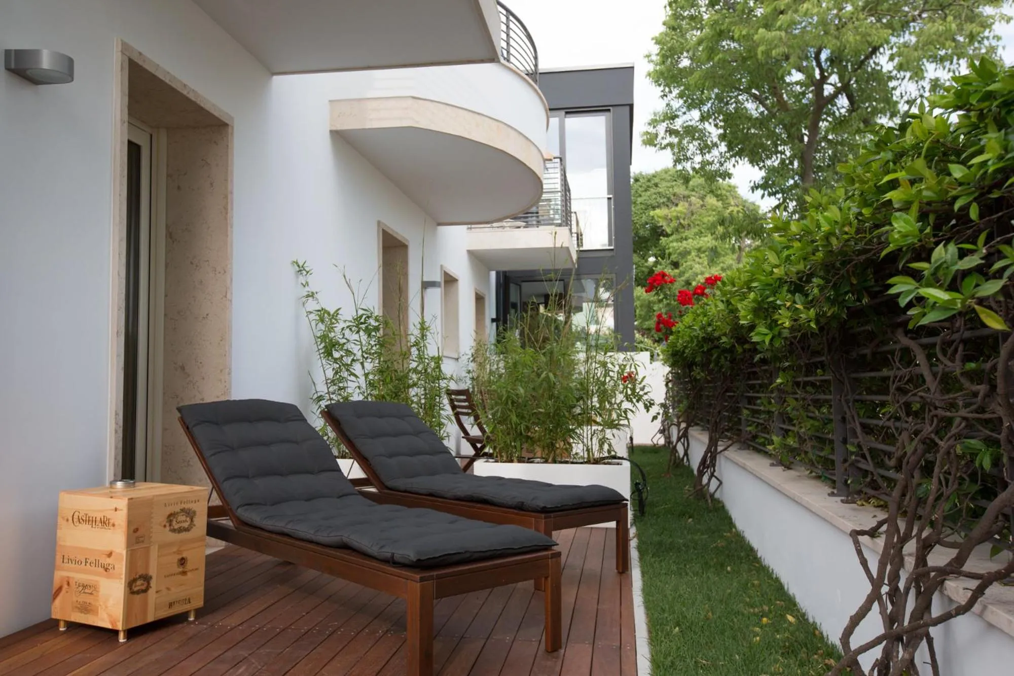 Garden view in Sunset Room&Breakfast