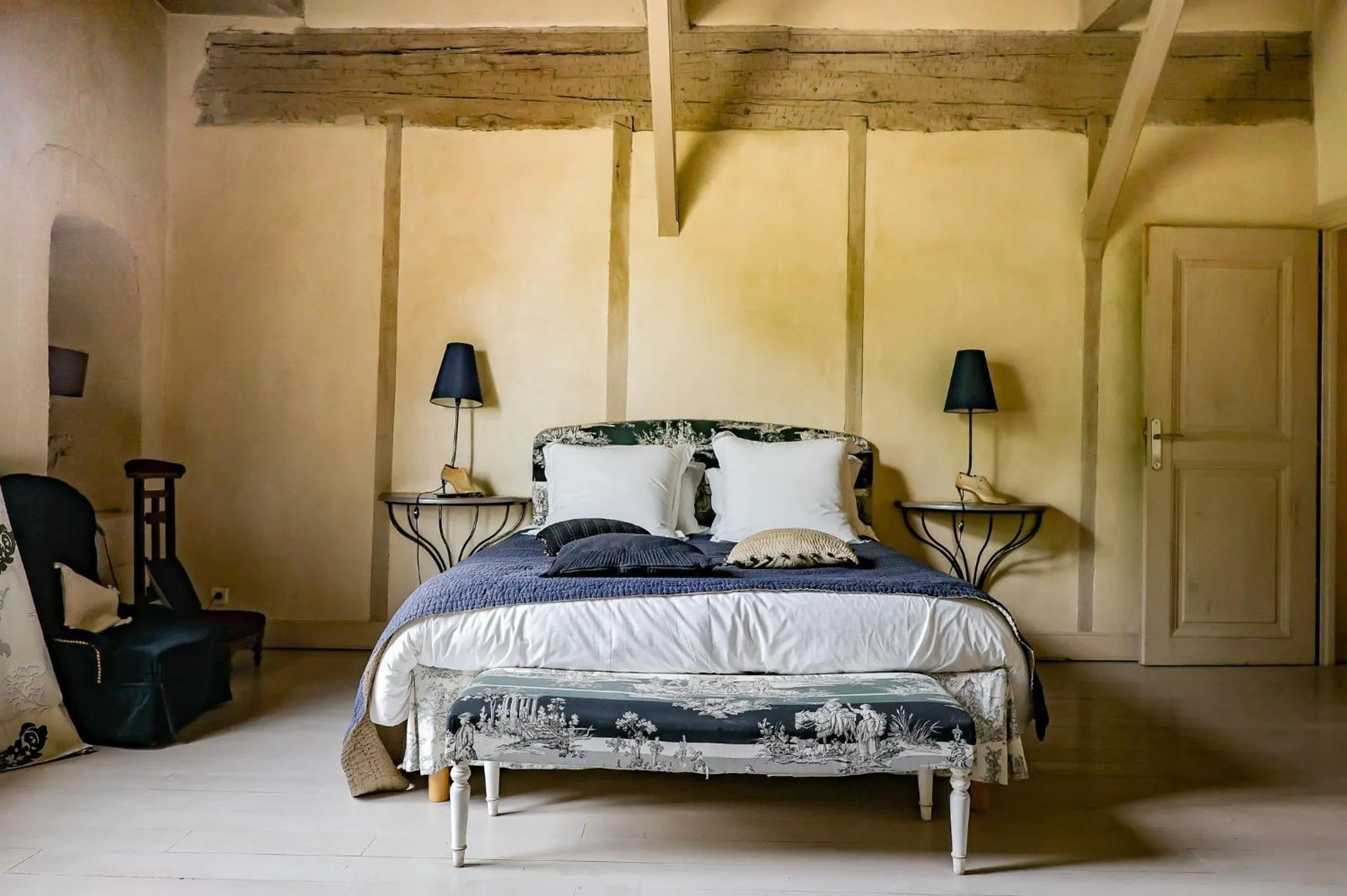 Bedroom, Bed in Maison de la Pra