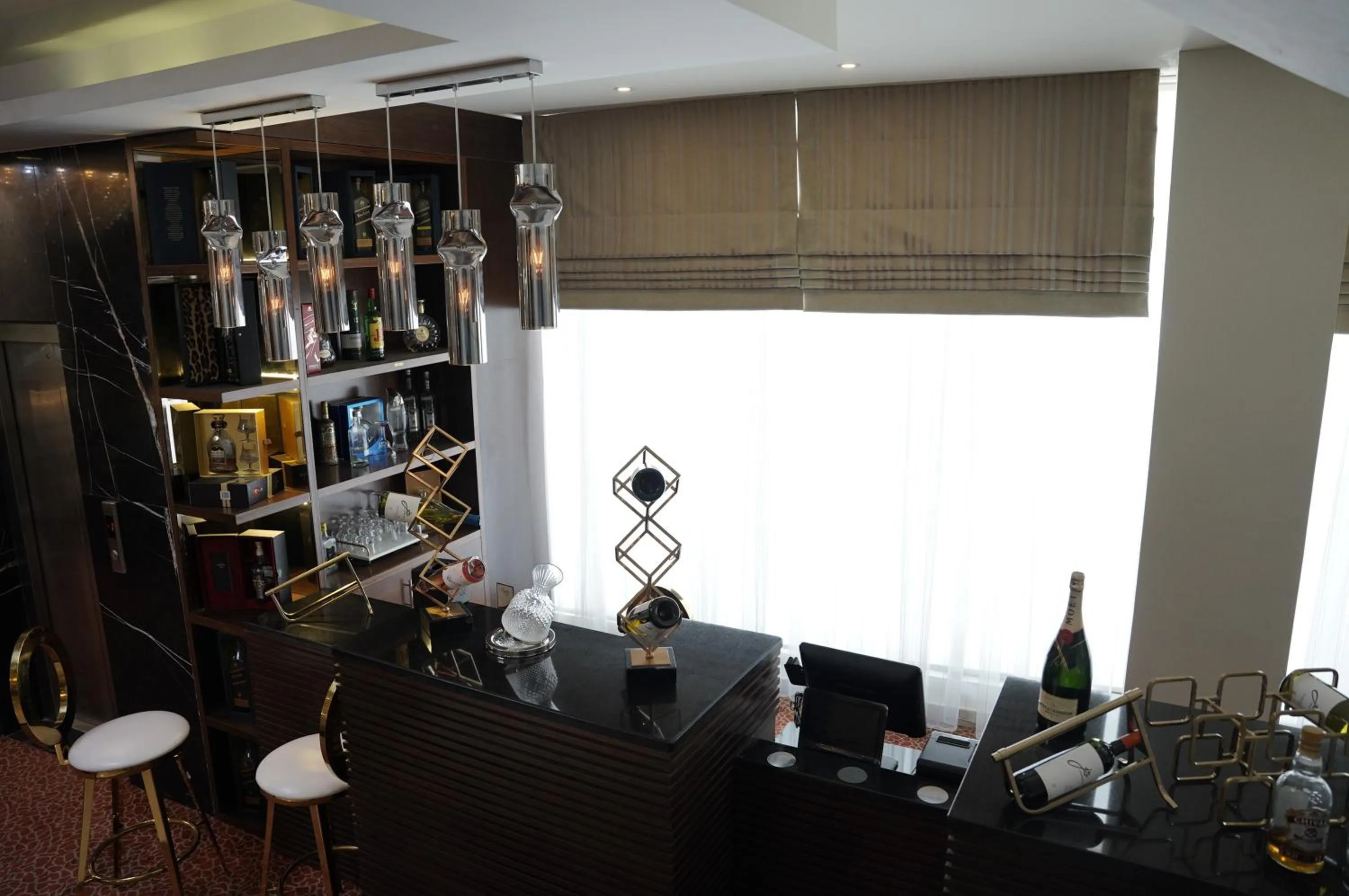 Drinks in Lijam Hotel