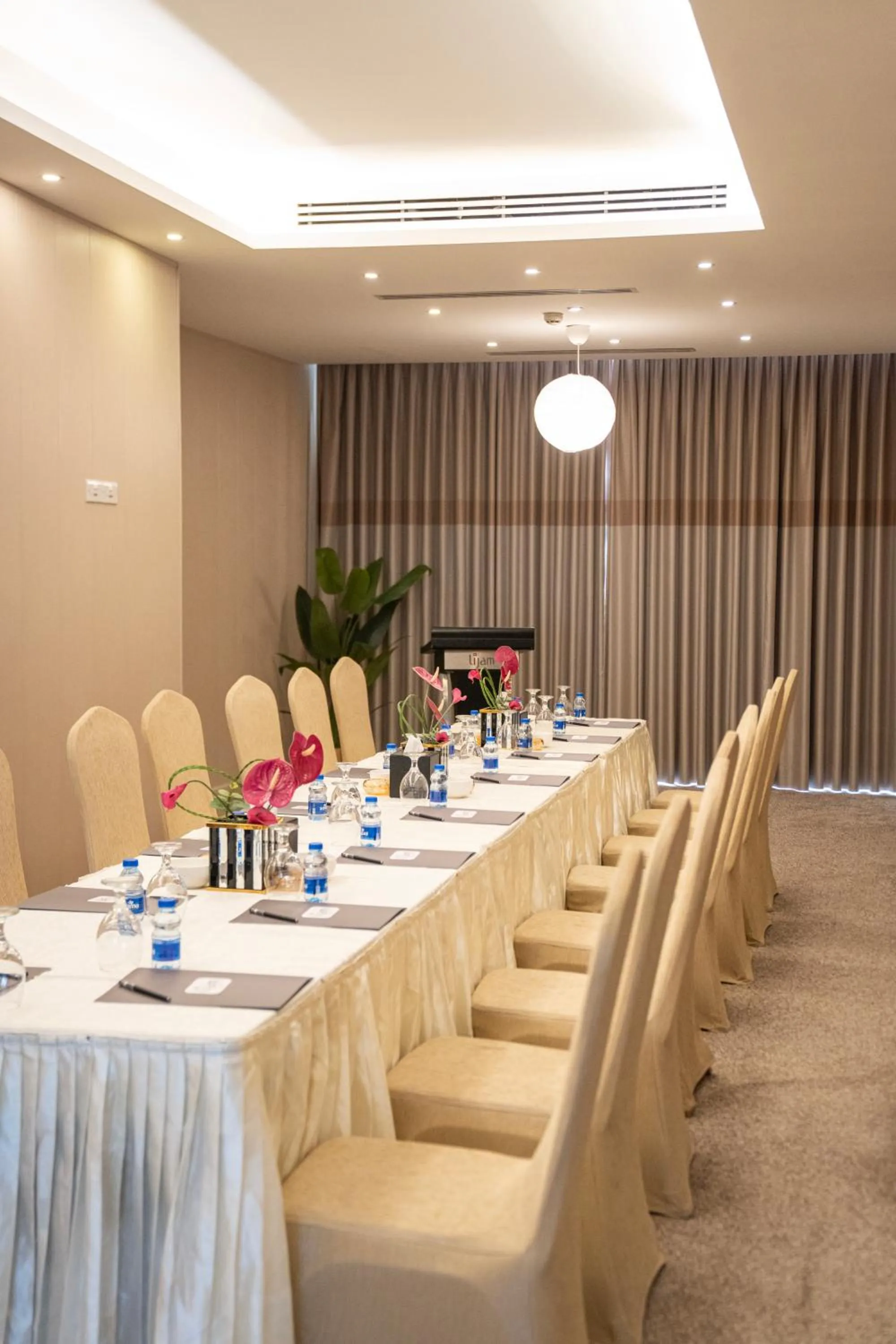 Meeting/conference room in Lijam Hotel