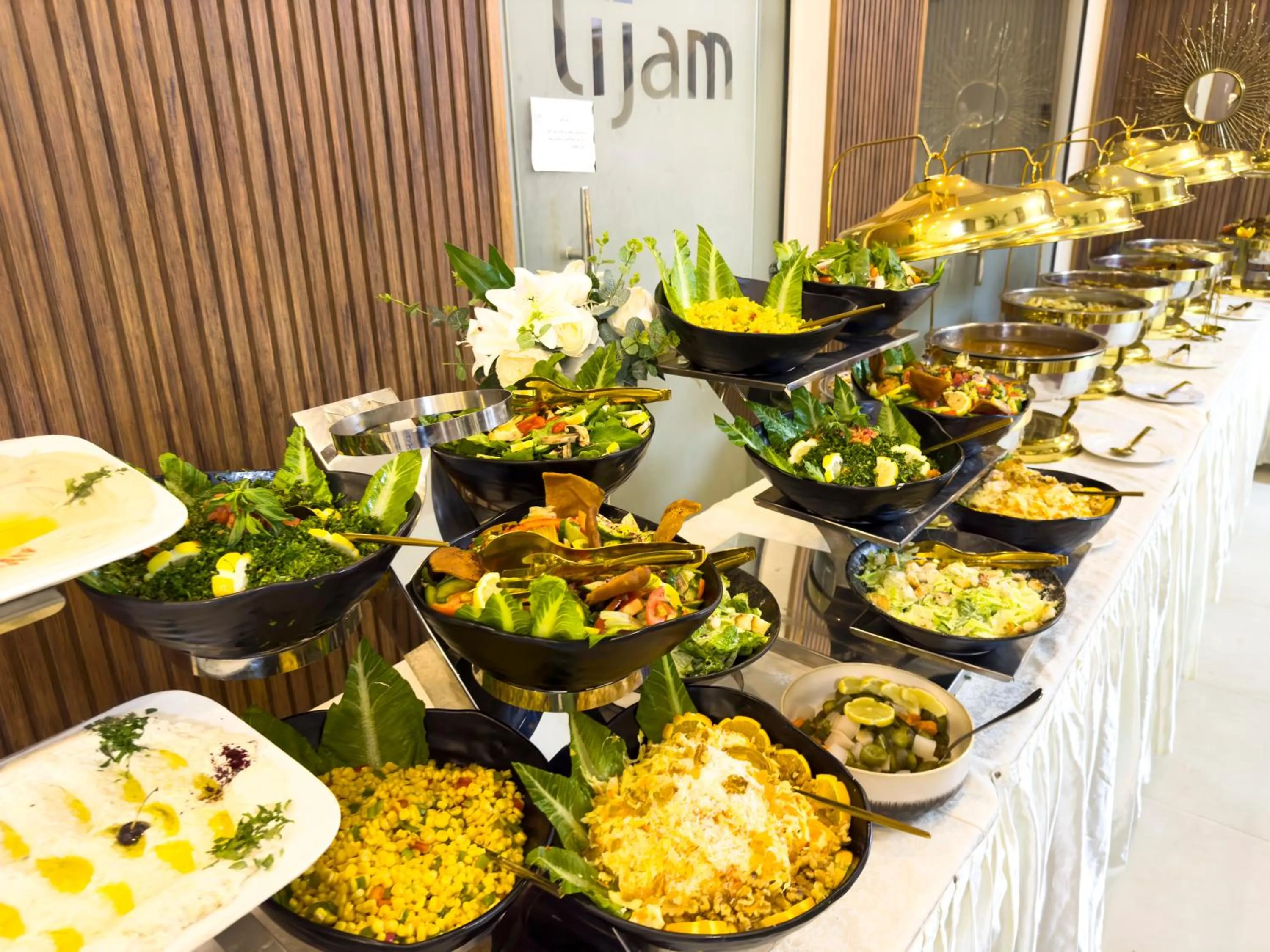 Food in Lijam Hotel