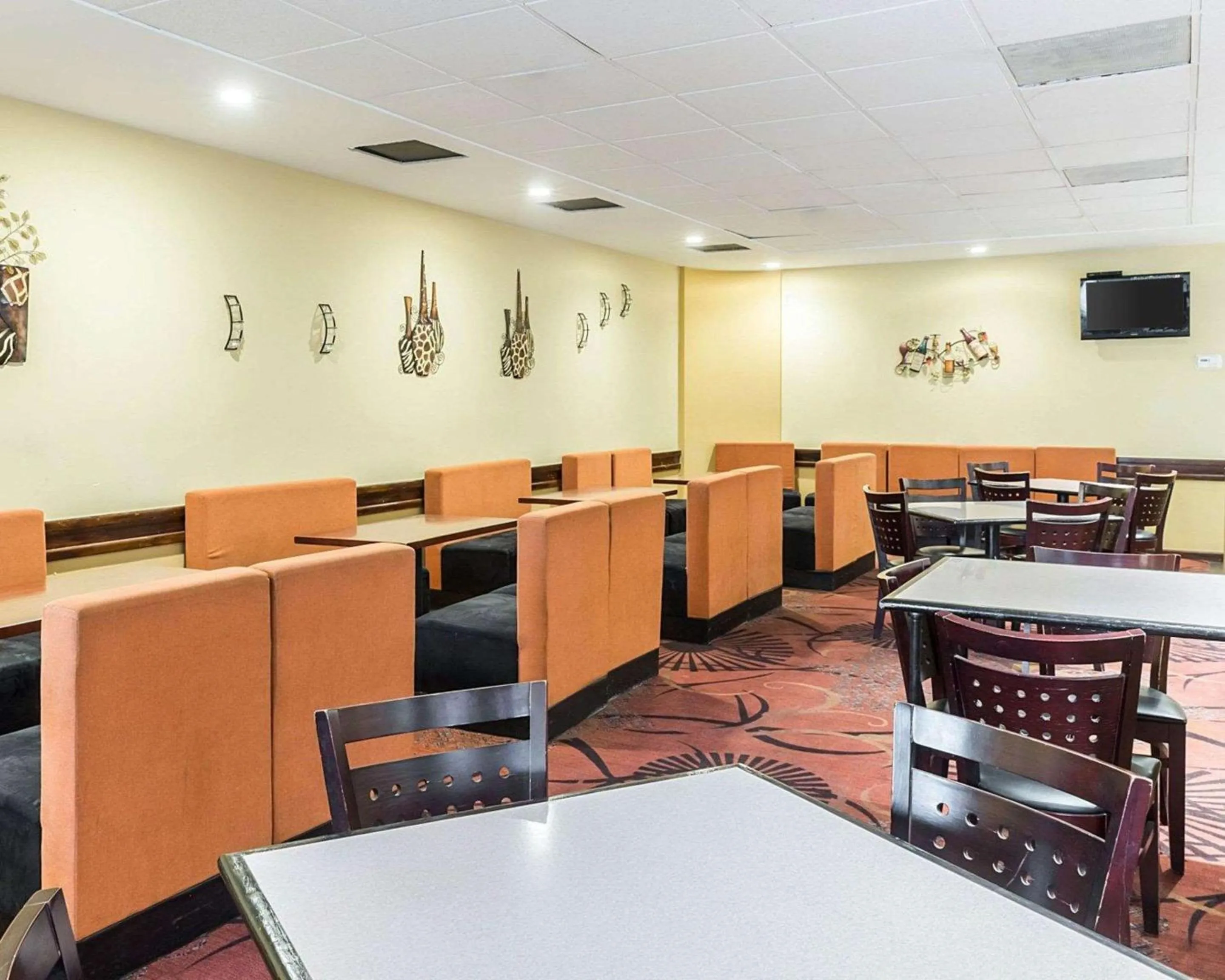 Breakfast in Clarion Hotel Somerset - New Brunswick