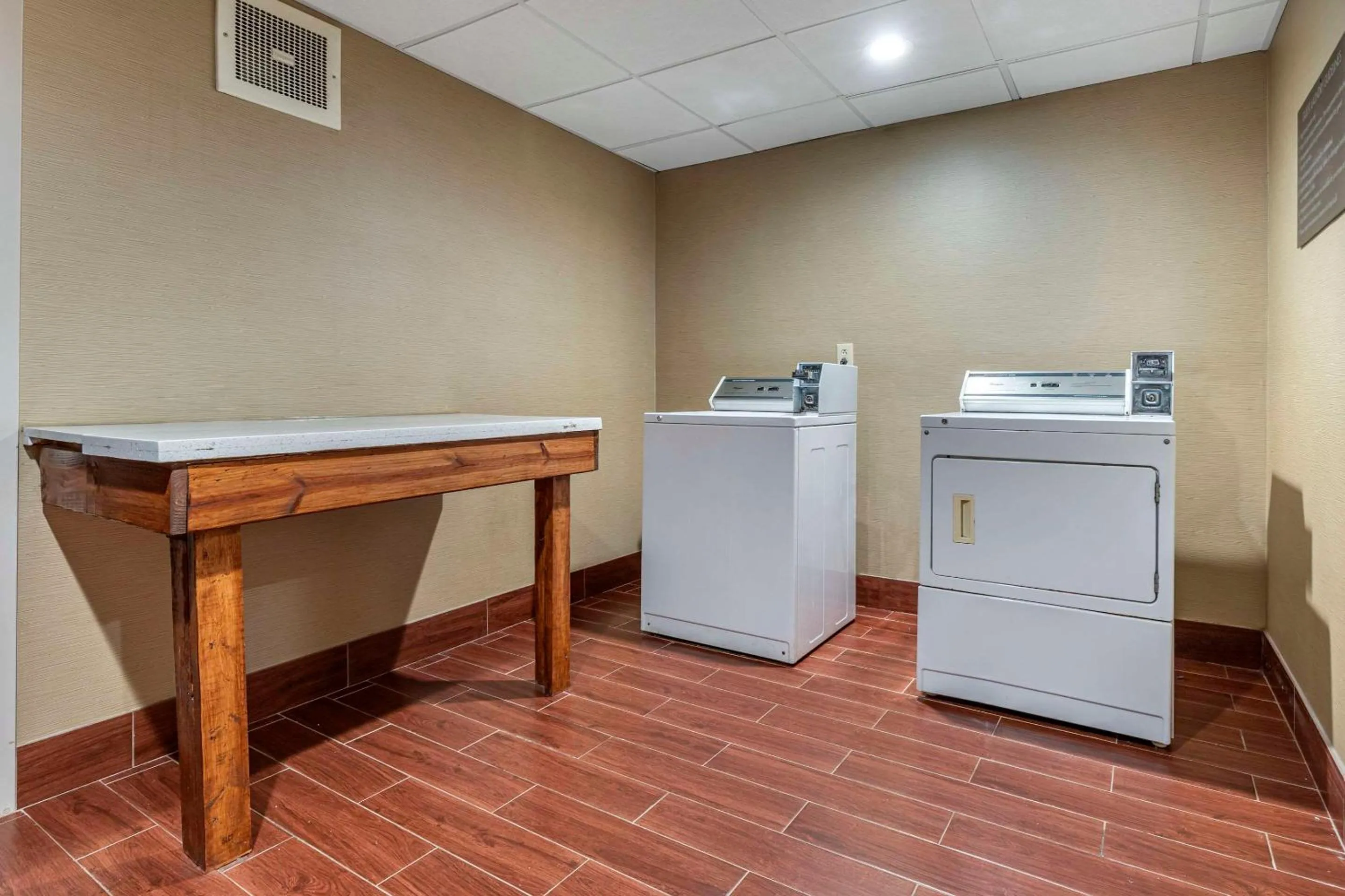 Other in Comfort Inn & Suites Mocksville I-40