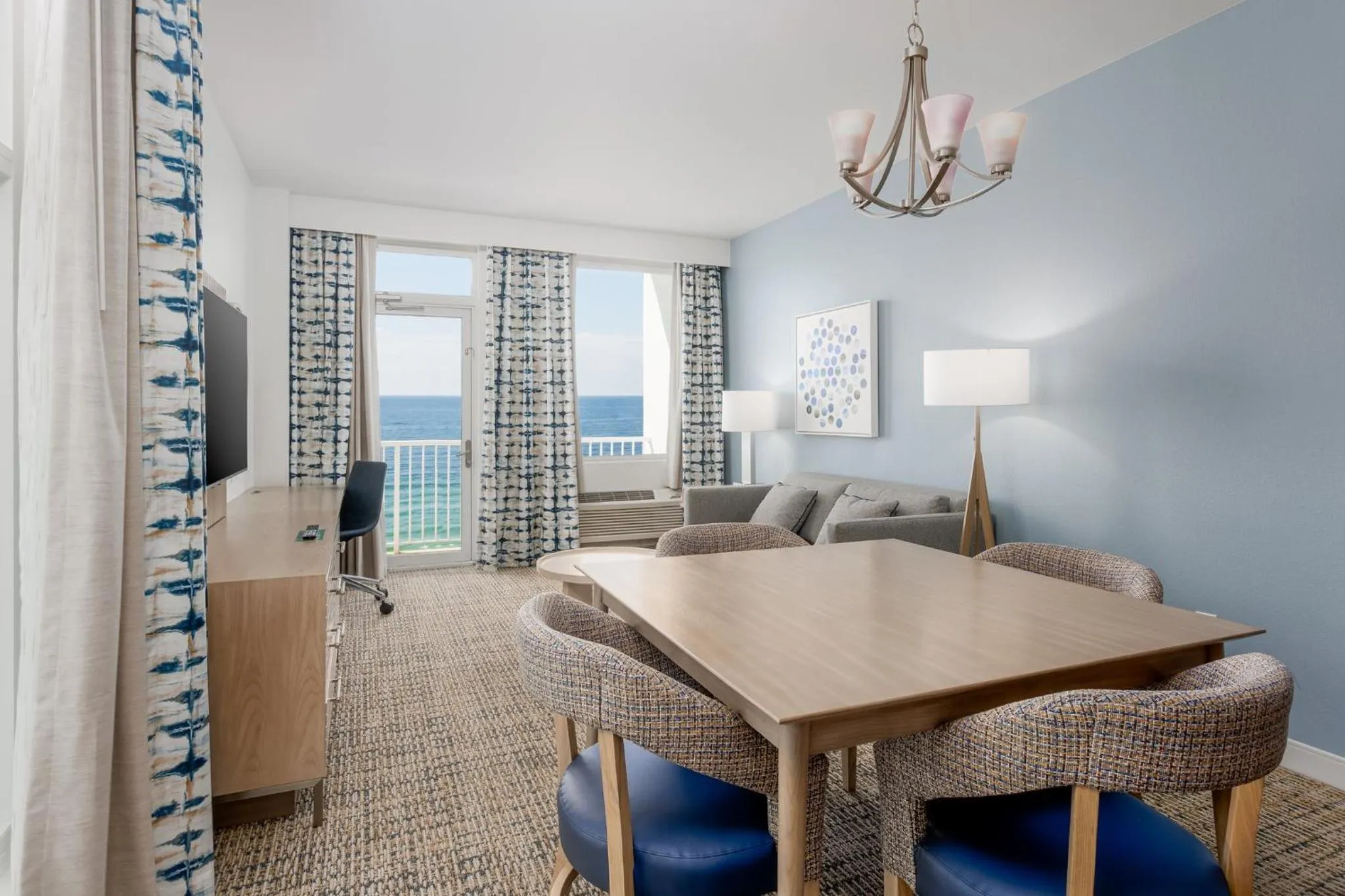 Photo of the whole room in Holiday Inn Resort Pensacola Beach Gulf Front by IHG