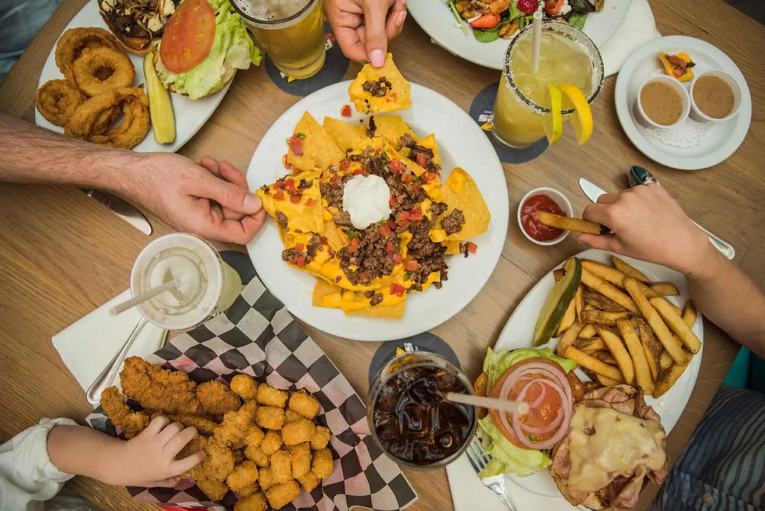 Restaurant/places to eat in Holiday Inn Resort Pensacola Beach Gulf Front by IHG Restaurant/places to eat in Holiday Inn Resort Pensacola Beach Gulf Front by IHG