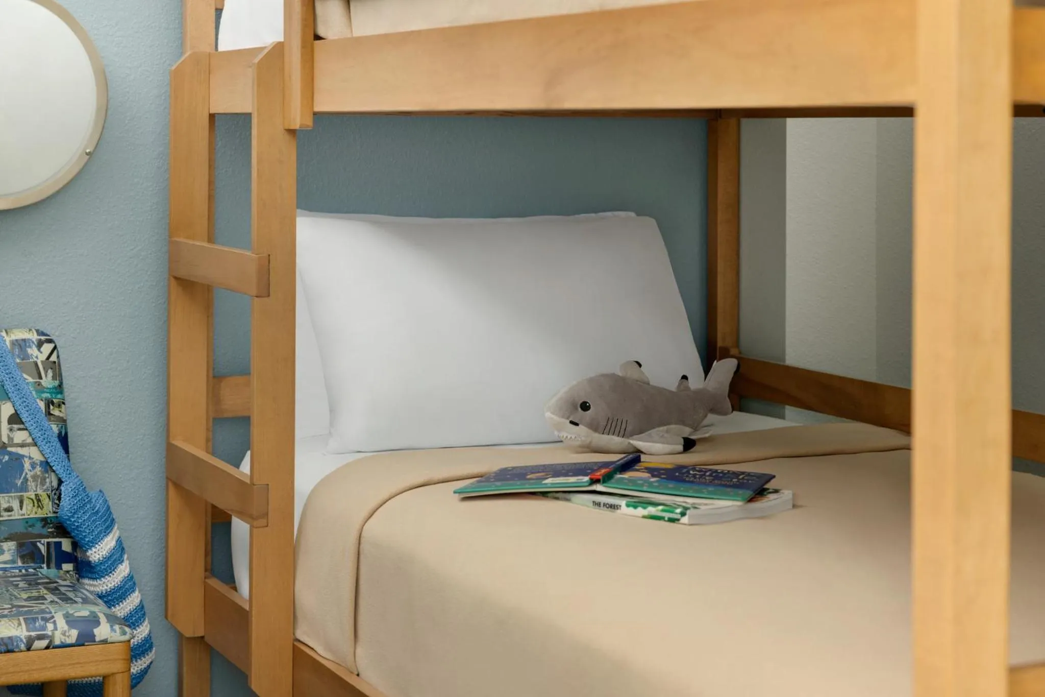 Photo of the whole room, Bed in Holiday Inn Resort Pensacola Beach Gulf Front by IHG