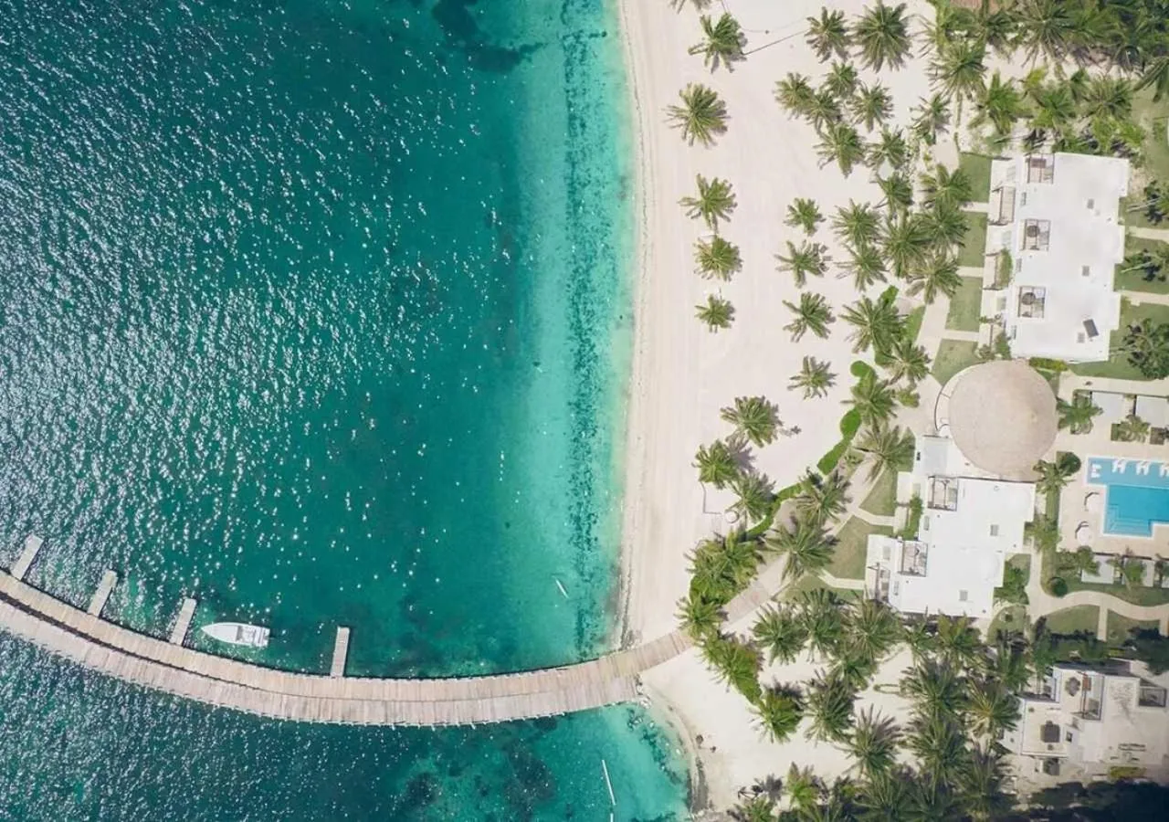 Property building in Las Terrazas Resort