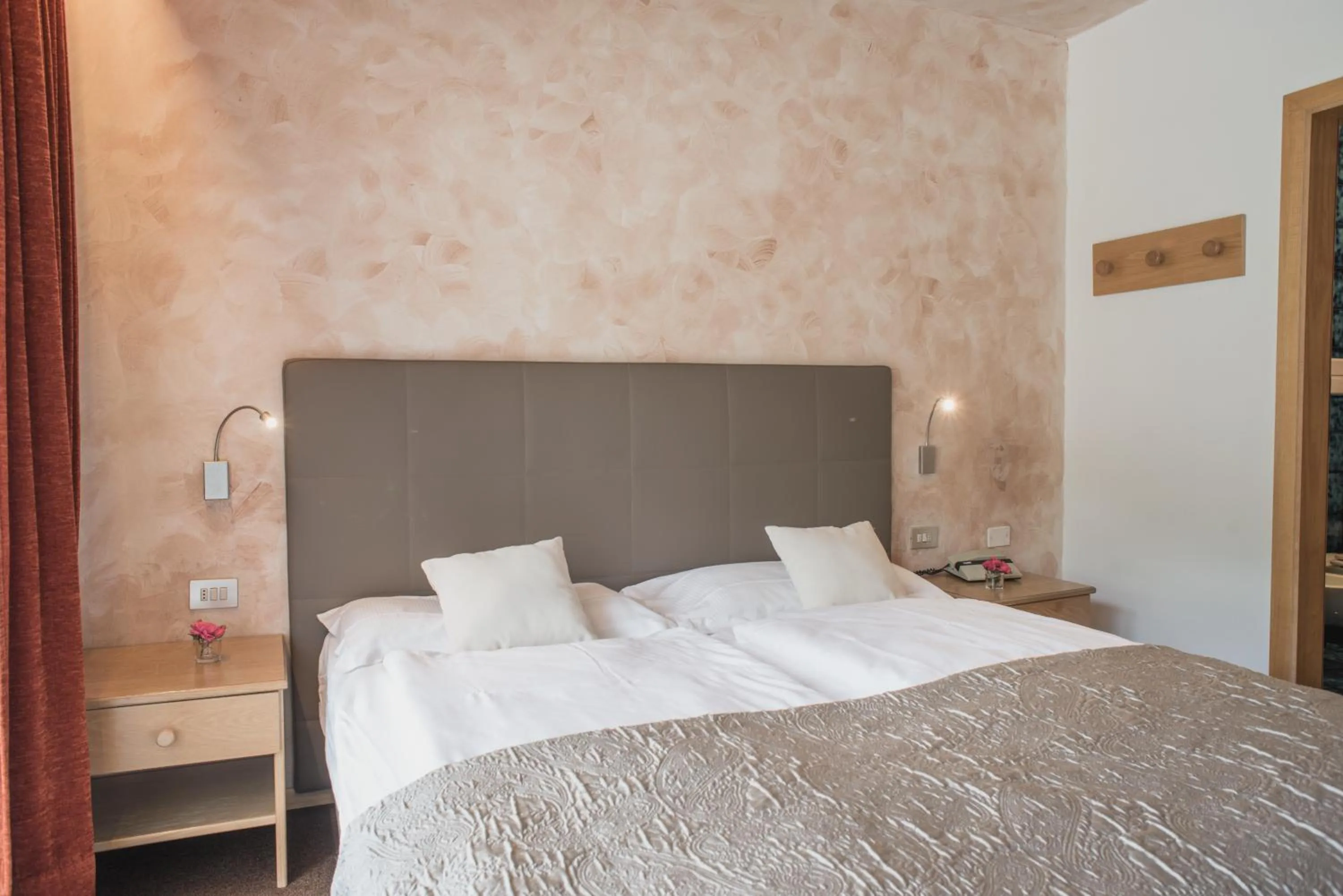 Bedroom, Bed in Residence Anda