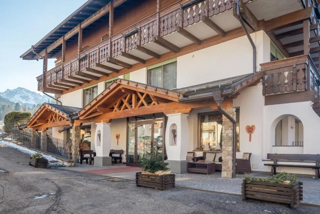 Property building in Residence Anda