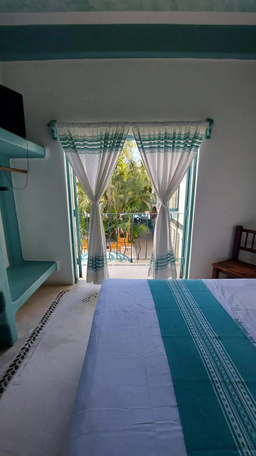Bed in Delphinus Inn