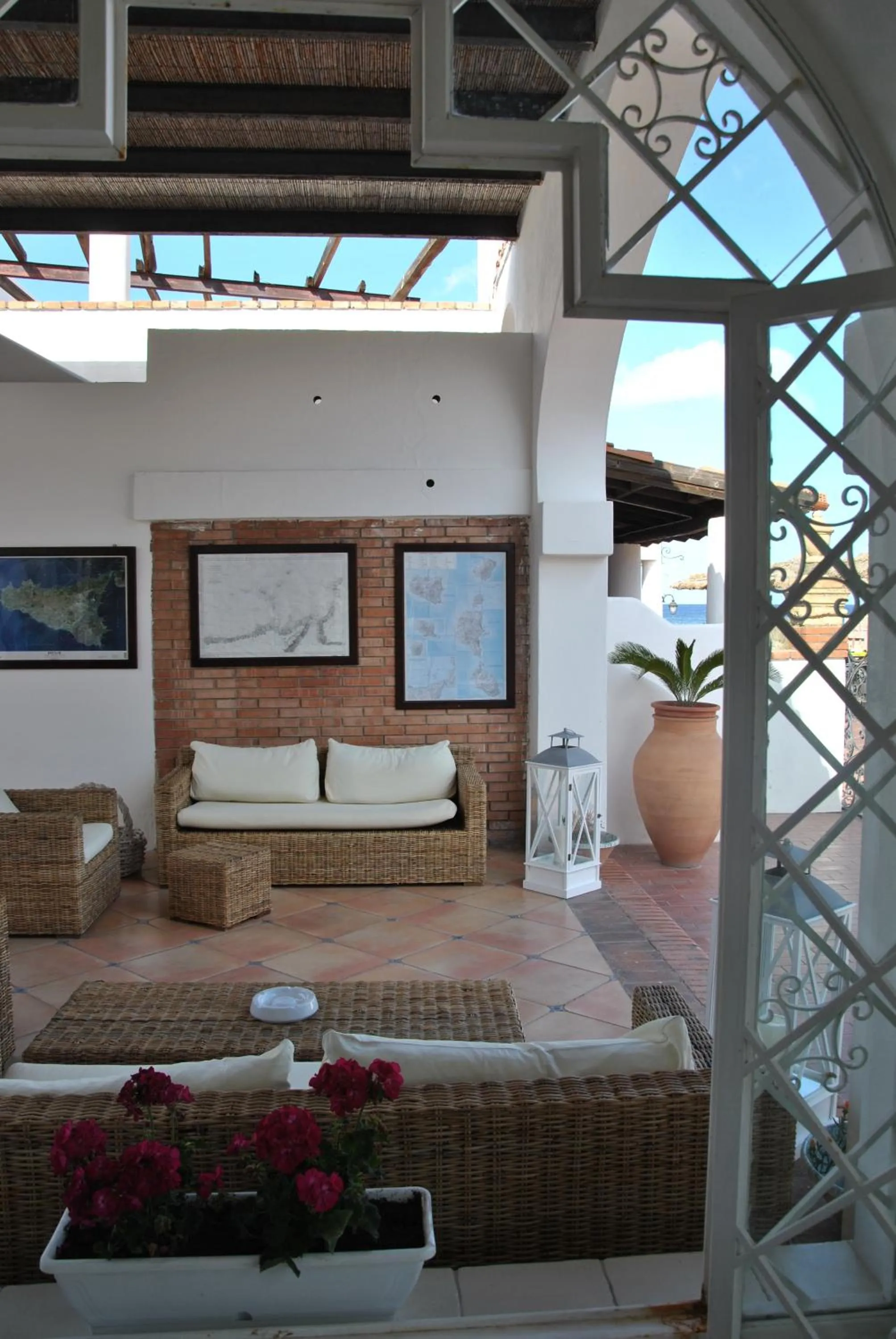 Lobby or reception in Hotel Rojas