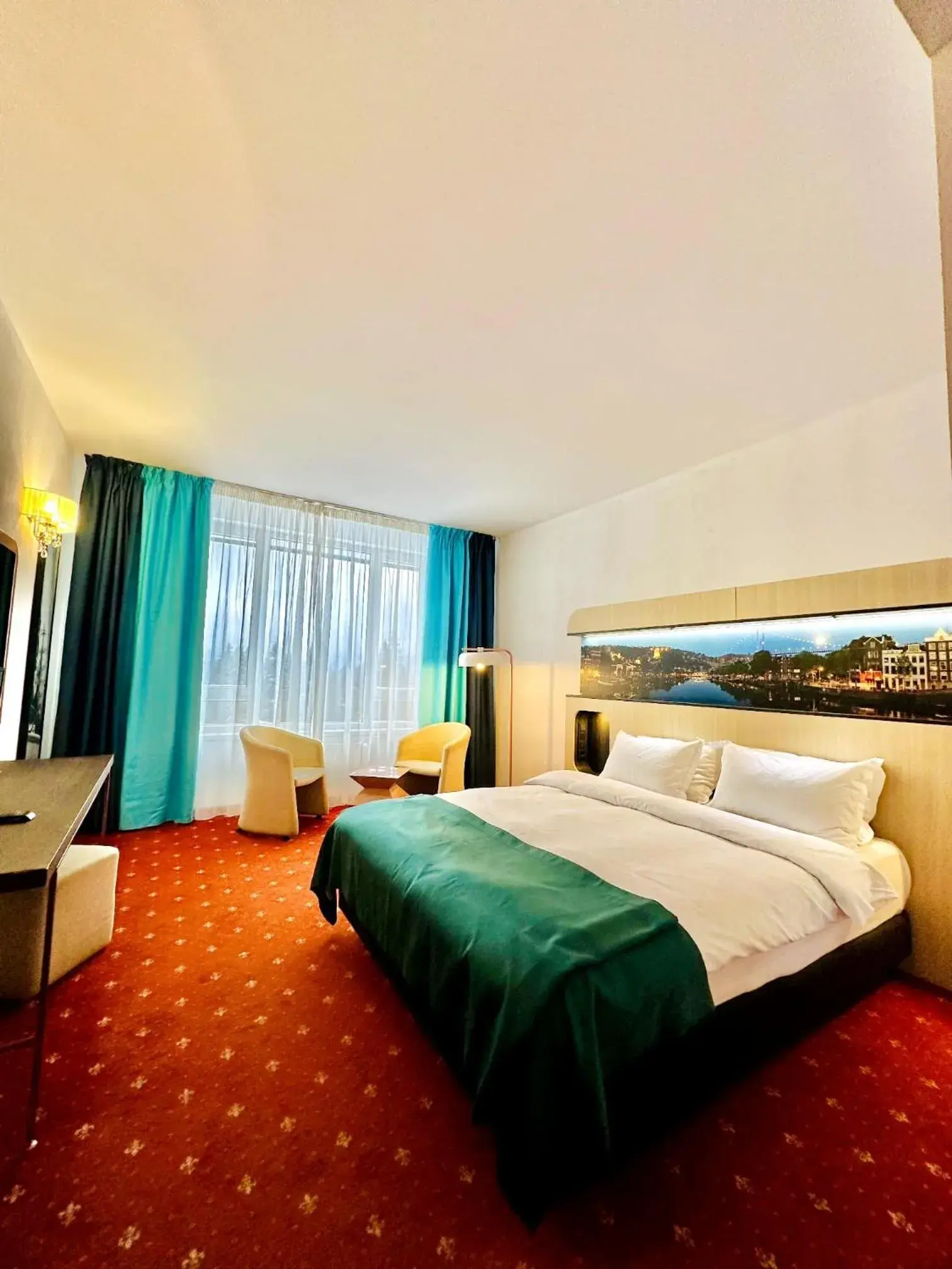 Double or Twin Room with Balcony in Andy Grand Hotel Double or Twin Room with Balcony in Andy Grand Hotel